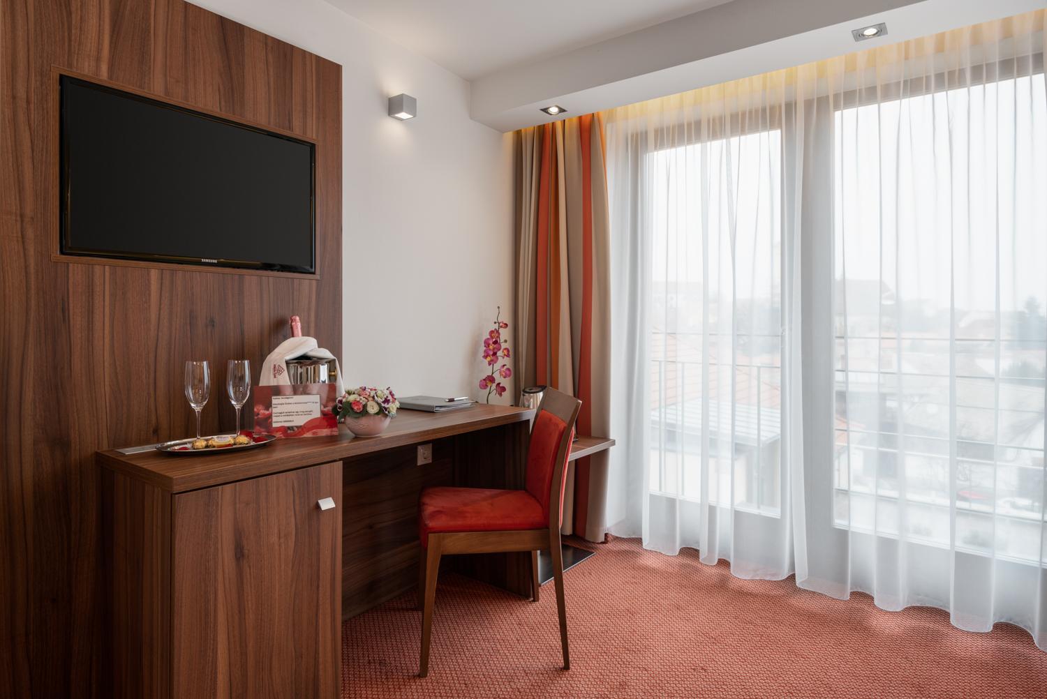 Premium Room - Photo 14