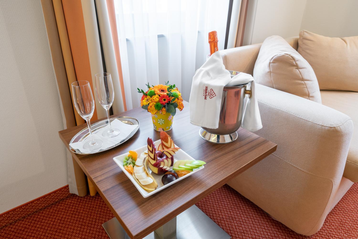 Deluxe Junior Suite - Photo 6
