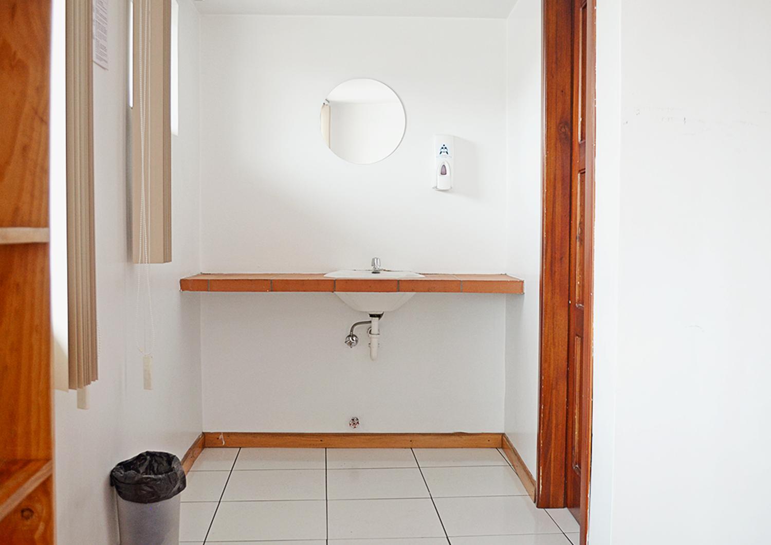 Triple Room With Shared Bathroom photo 2