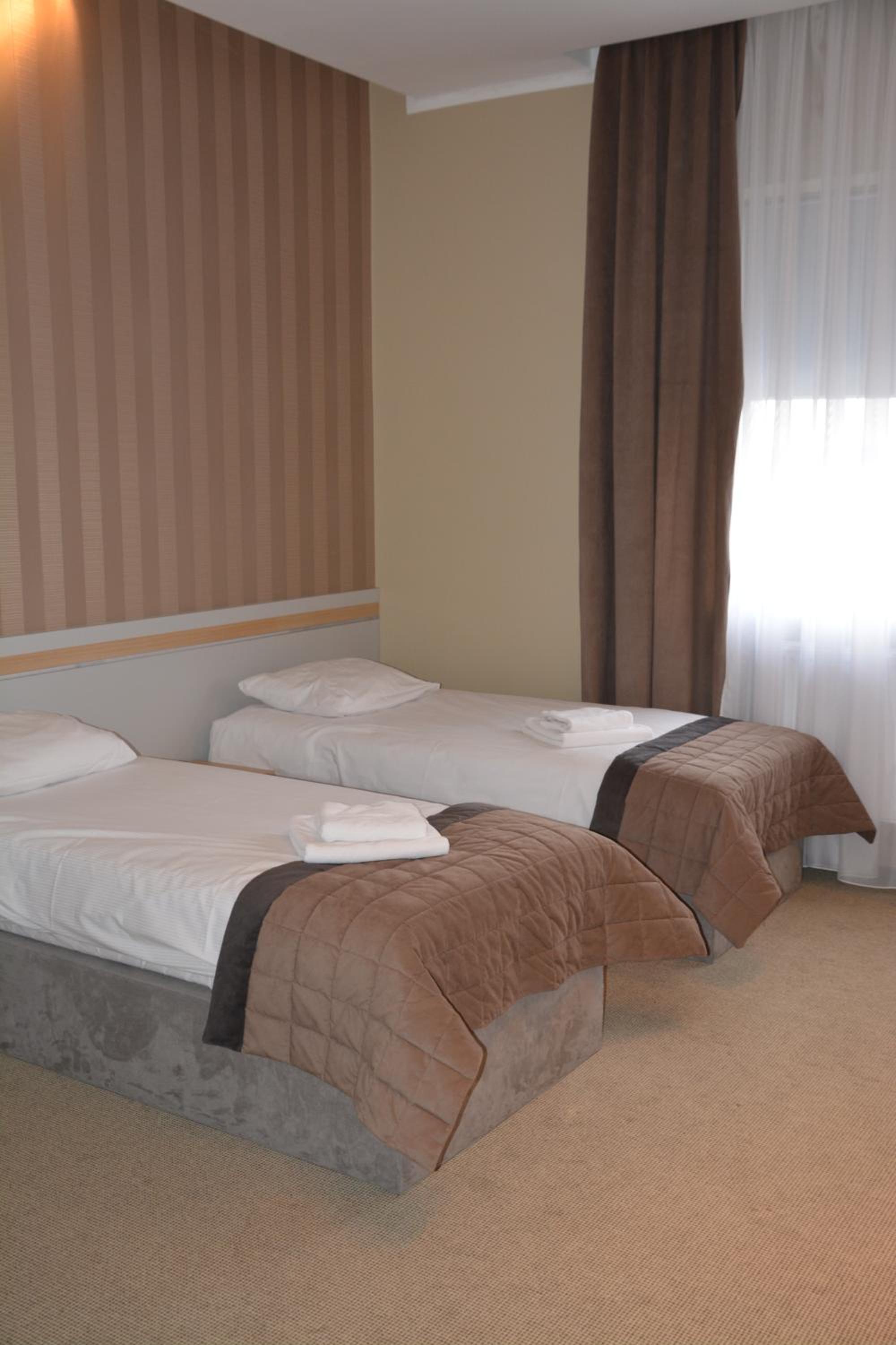 Triple Room - Photo 2