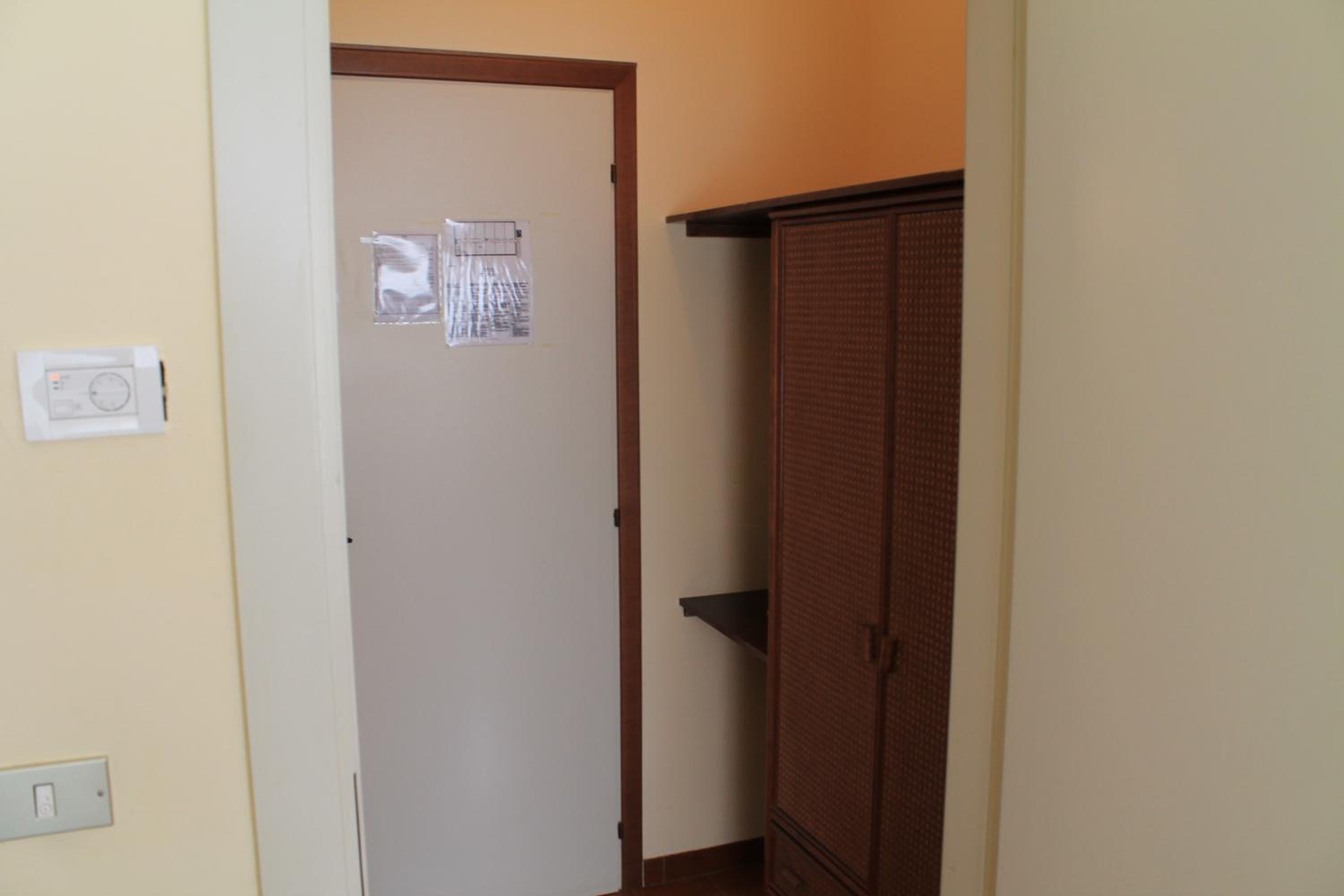 Economy Double or Twin Room - Photo 5