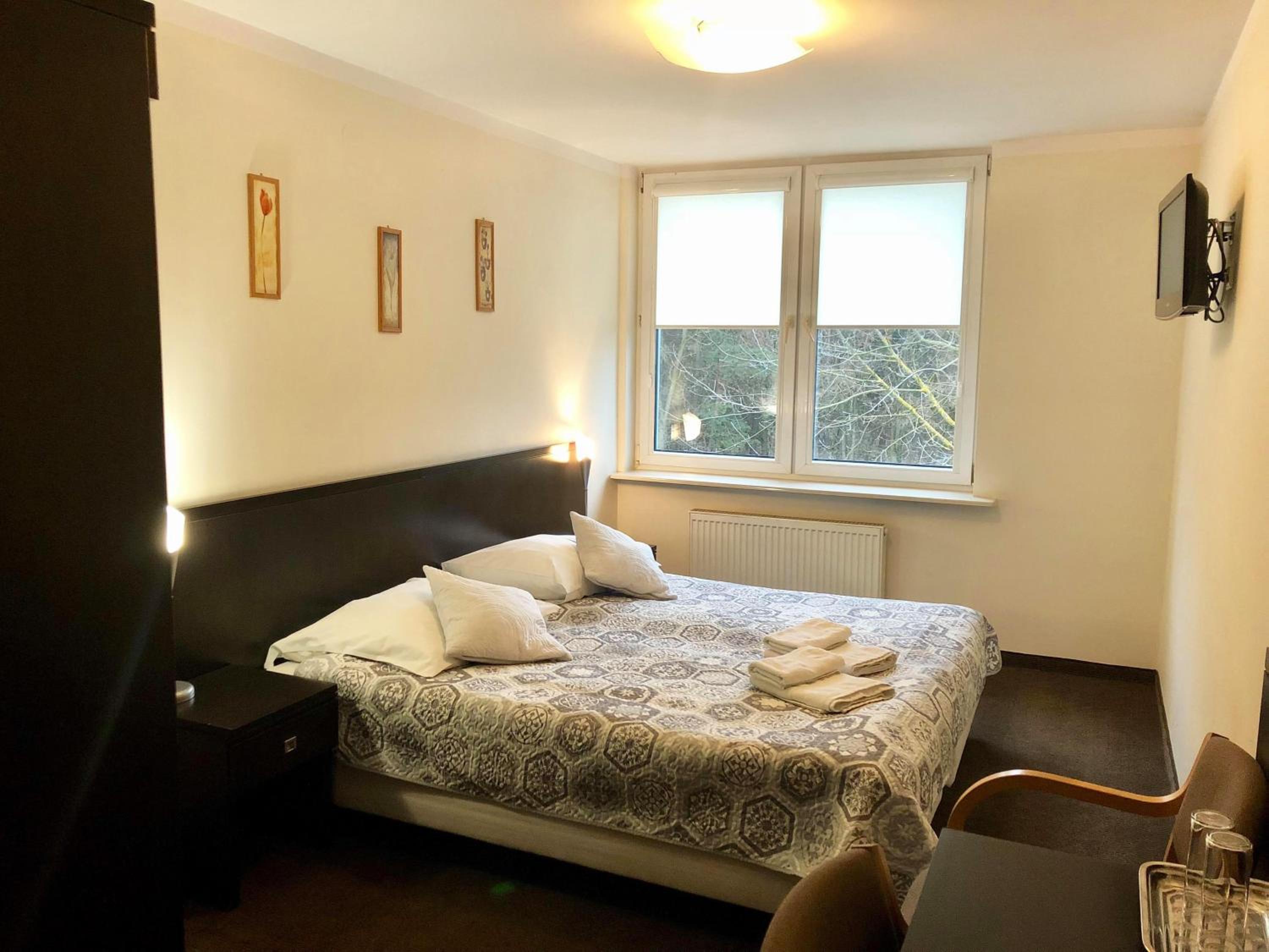 Twin Room - Photo 34