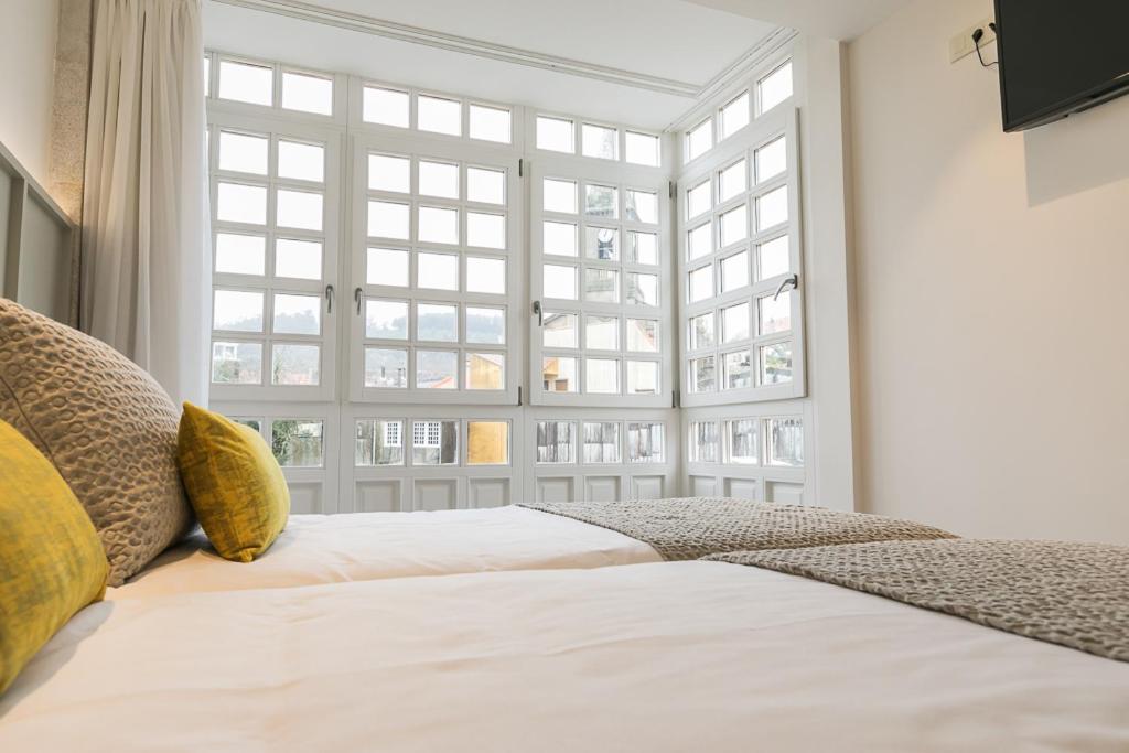 Twin Room - Photo 8