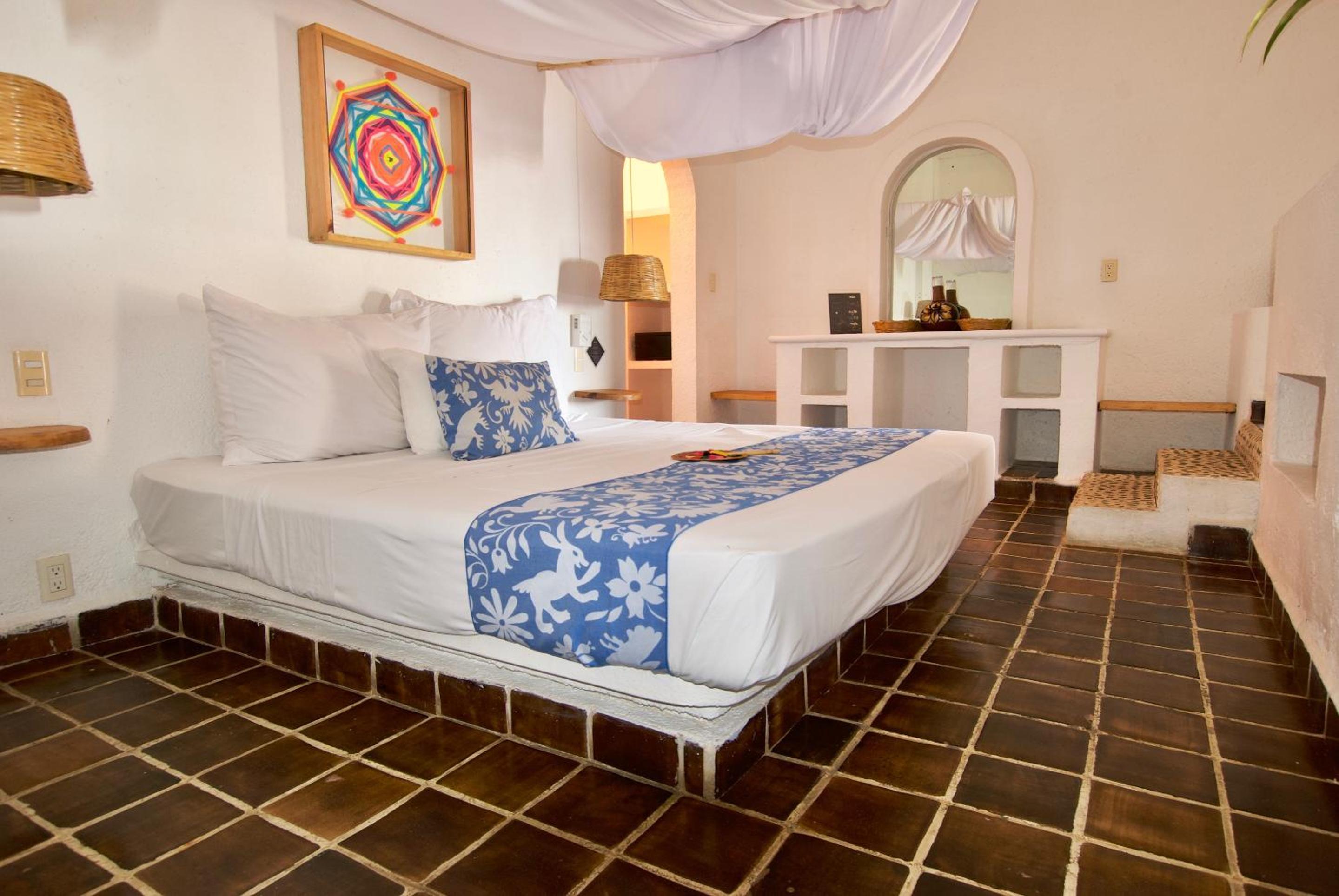 Junior Suite with Sea View - Photo 1