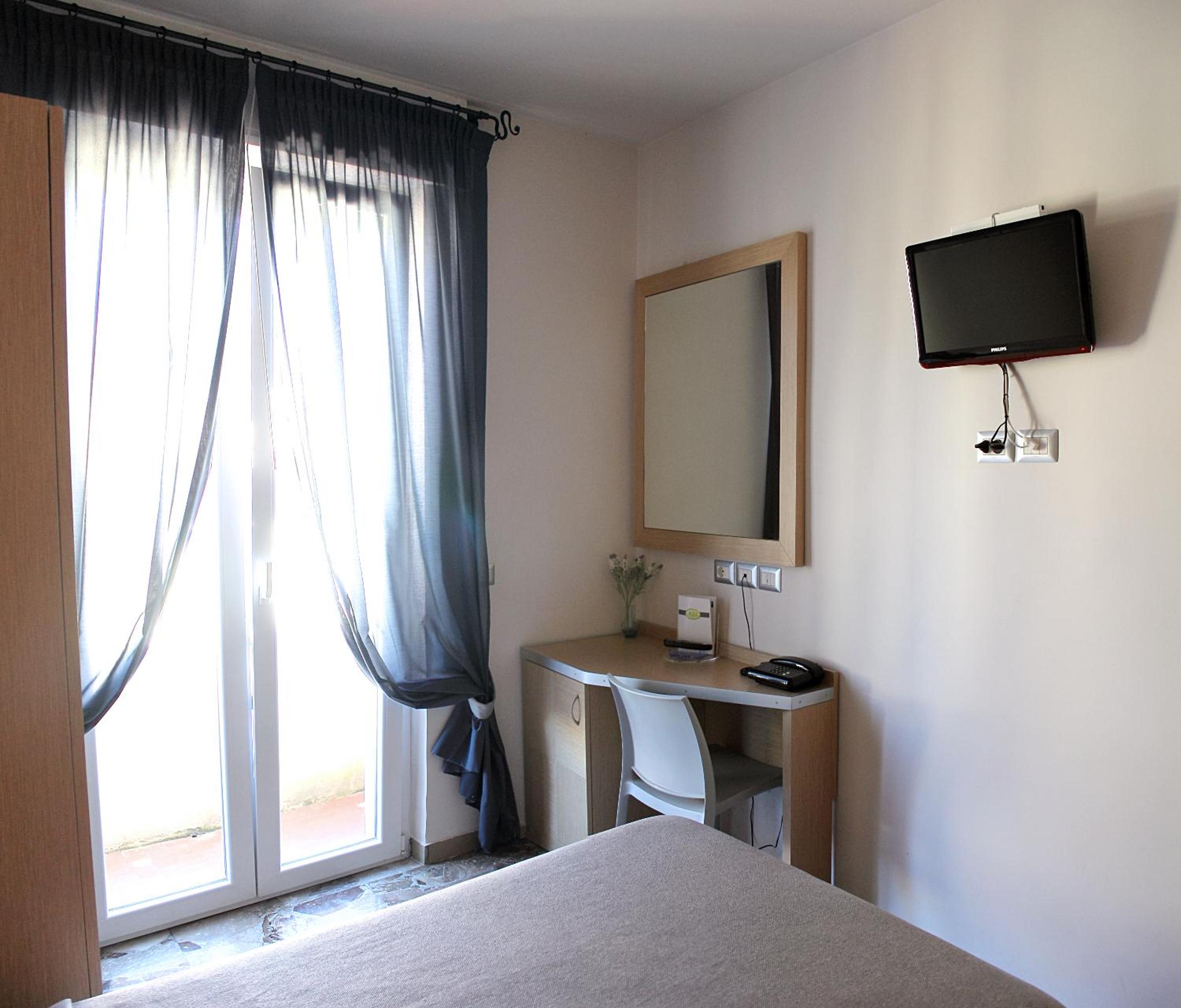 Single Room photo 1