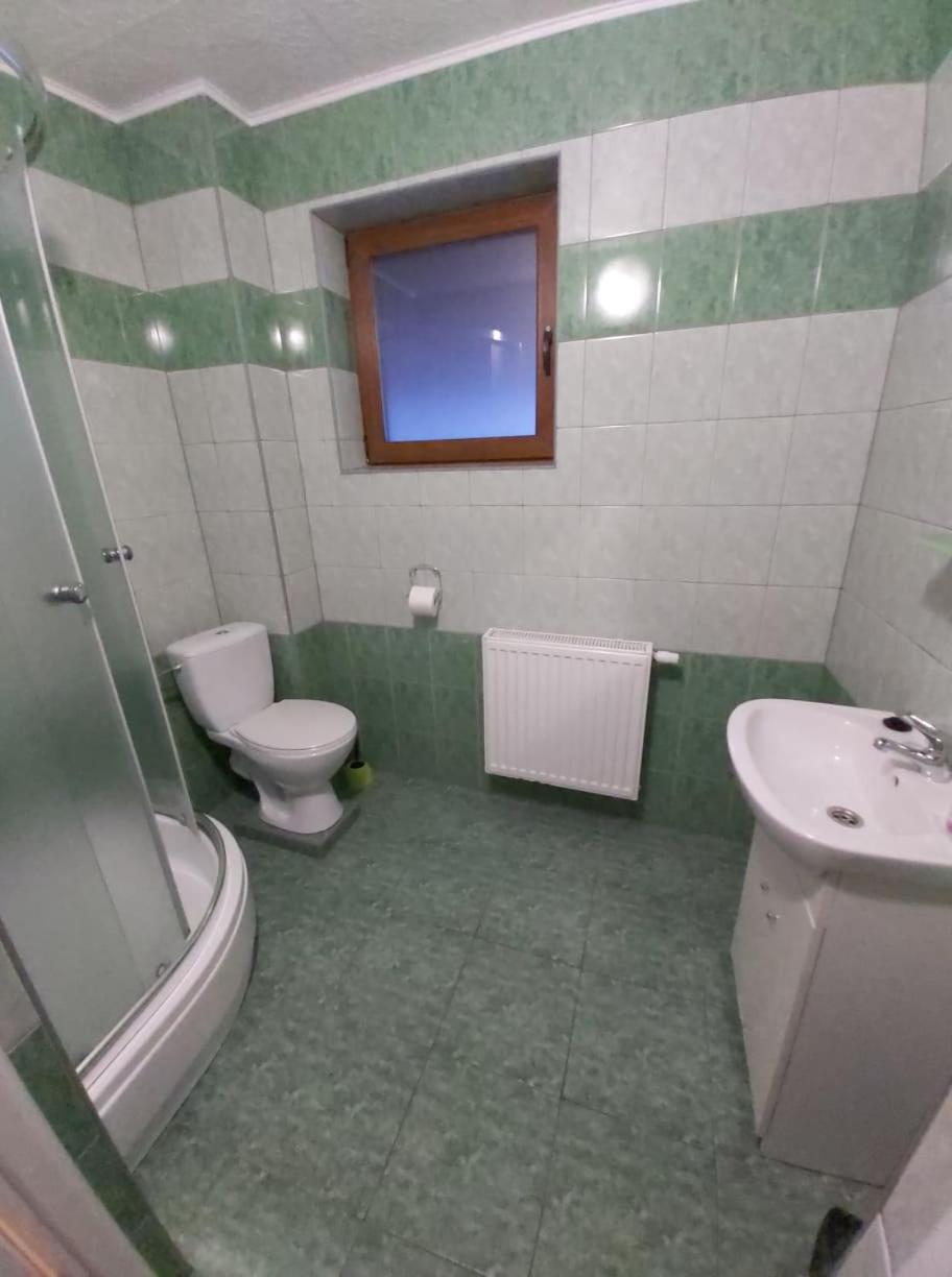 Triple Room with Bathroom photo 2