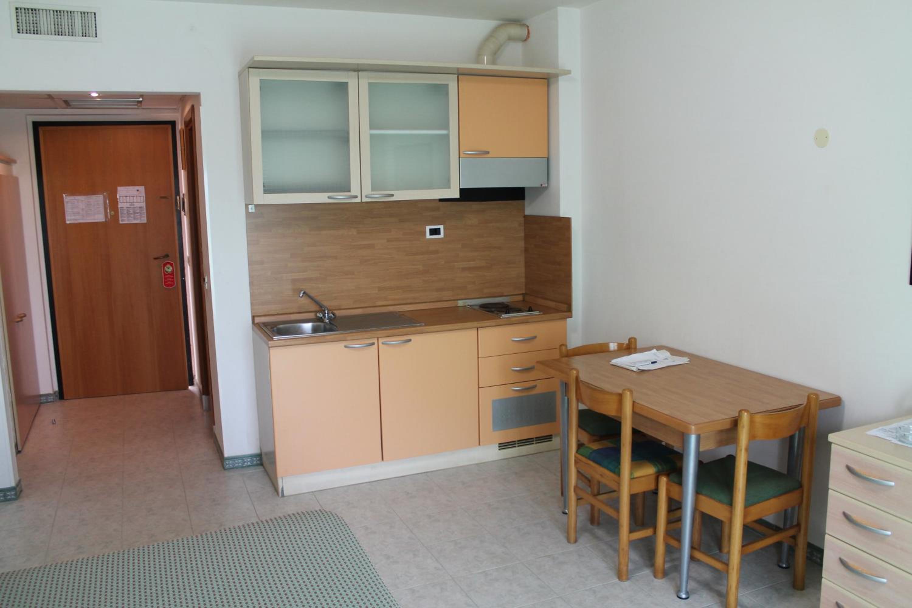 Single Room photo 2