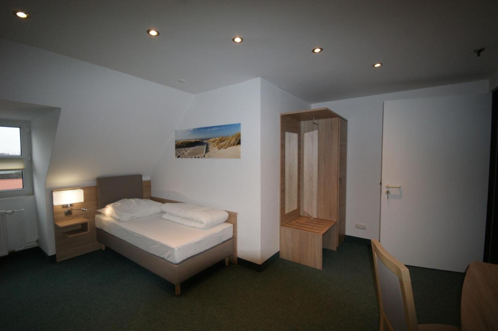 388 Single Bed Premium Apartment