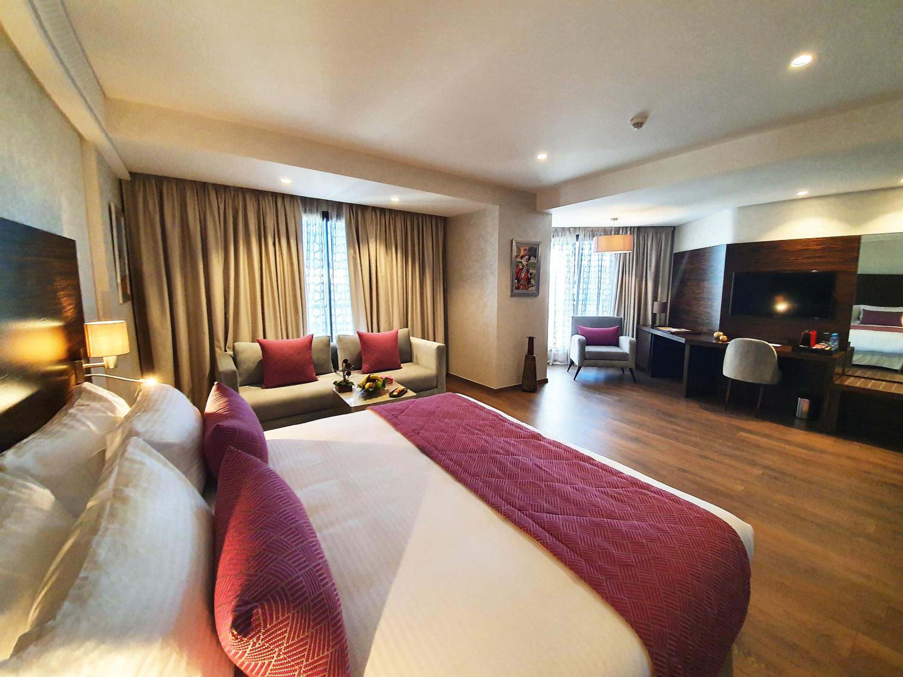 Junior Suite - Photo 11