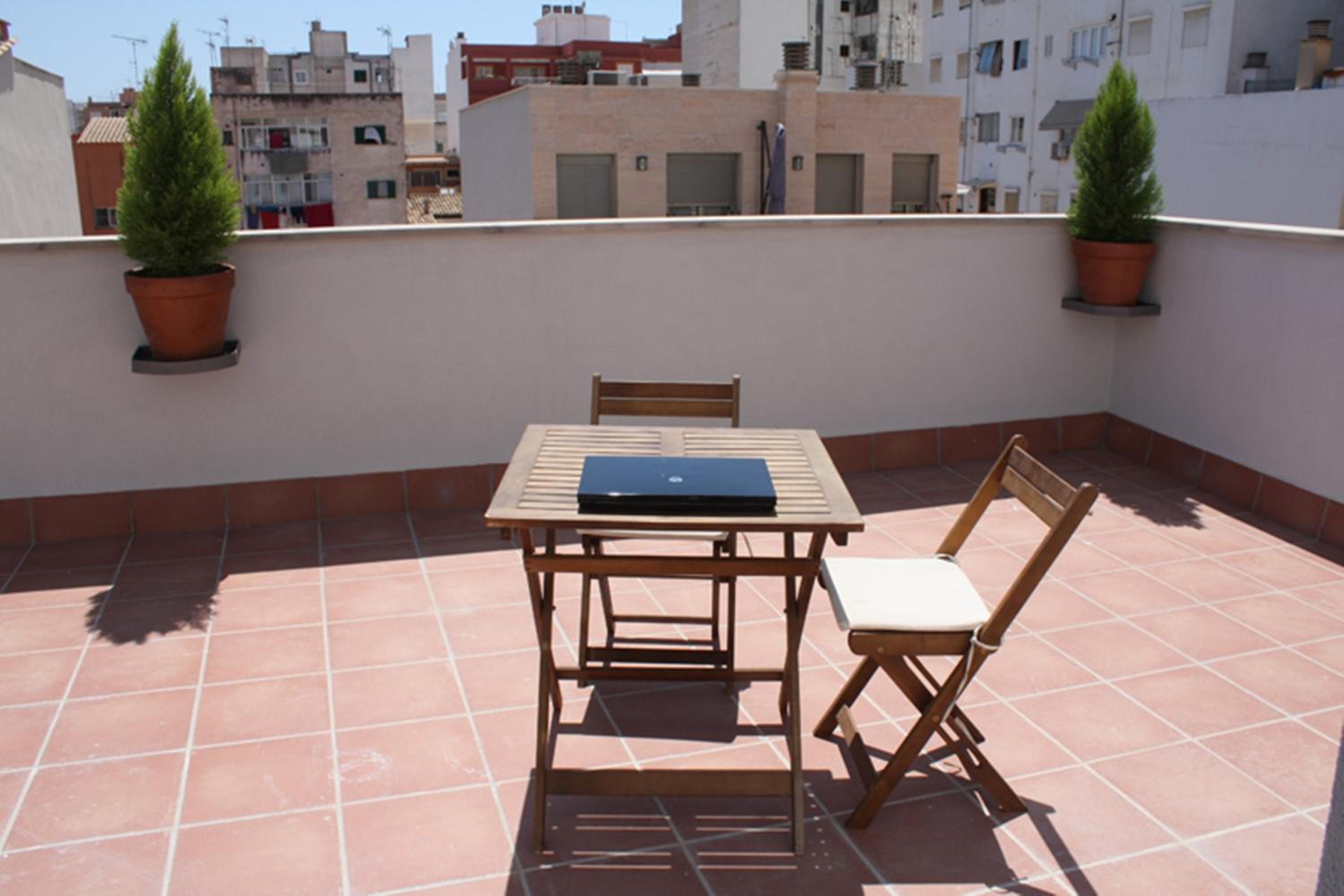 Twin Room with Terrace - Photo 3
