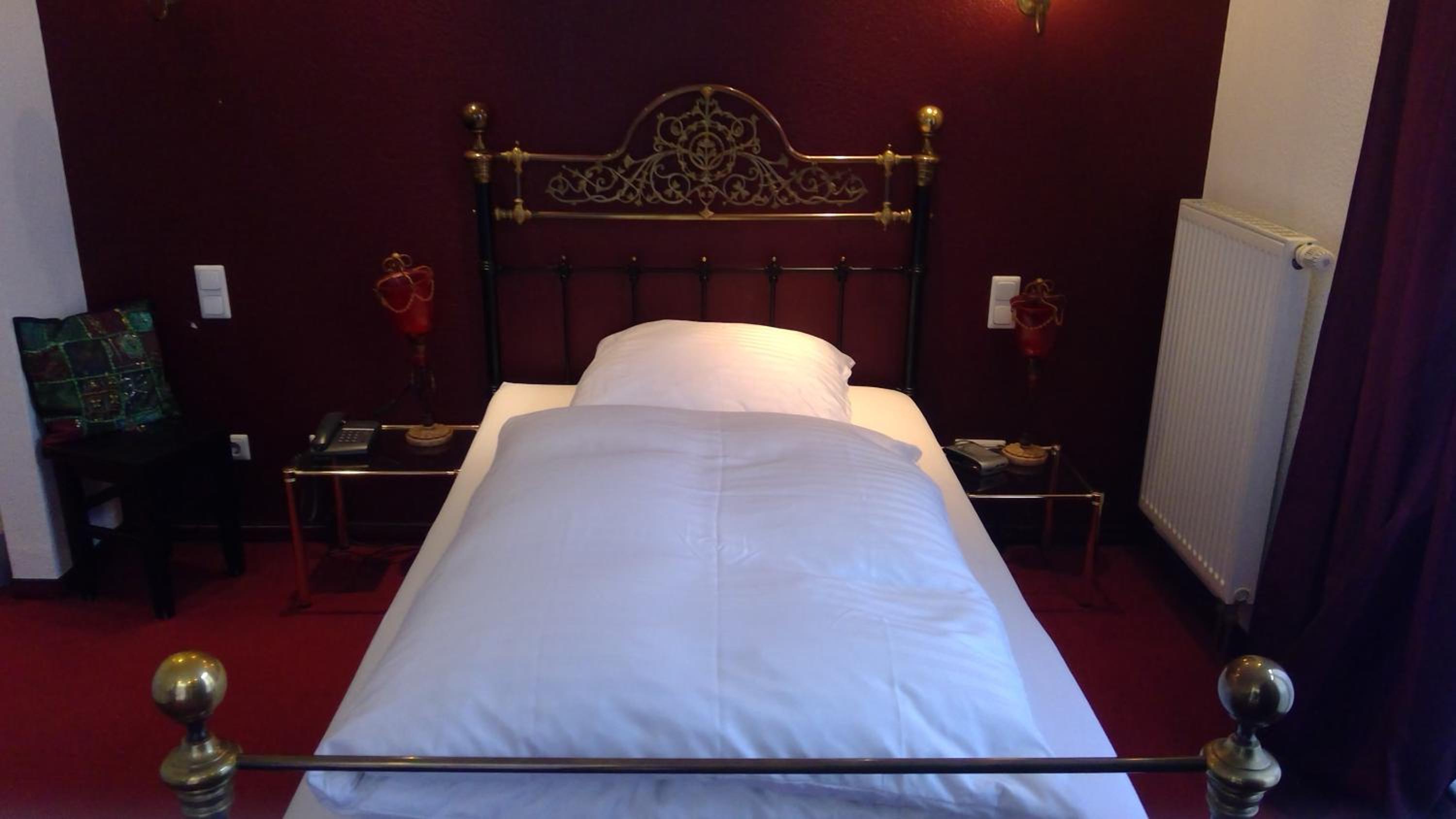 Large Single Room photo 1