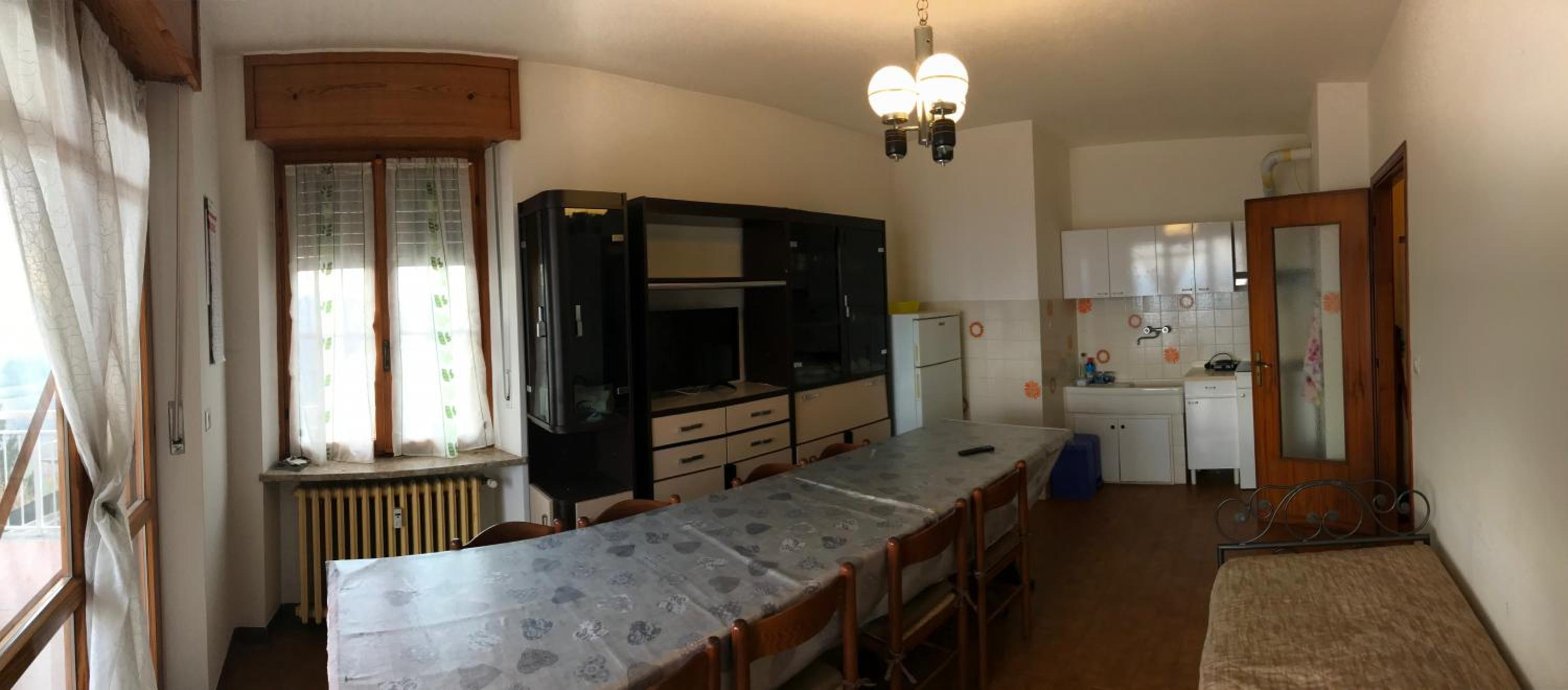 One-Bedroom Apartment photo 2