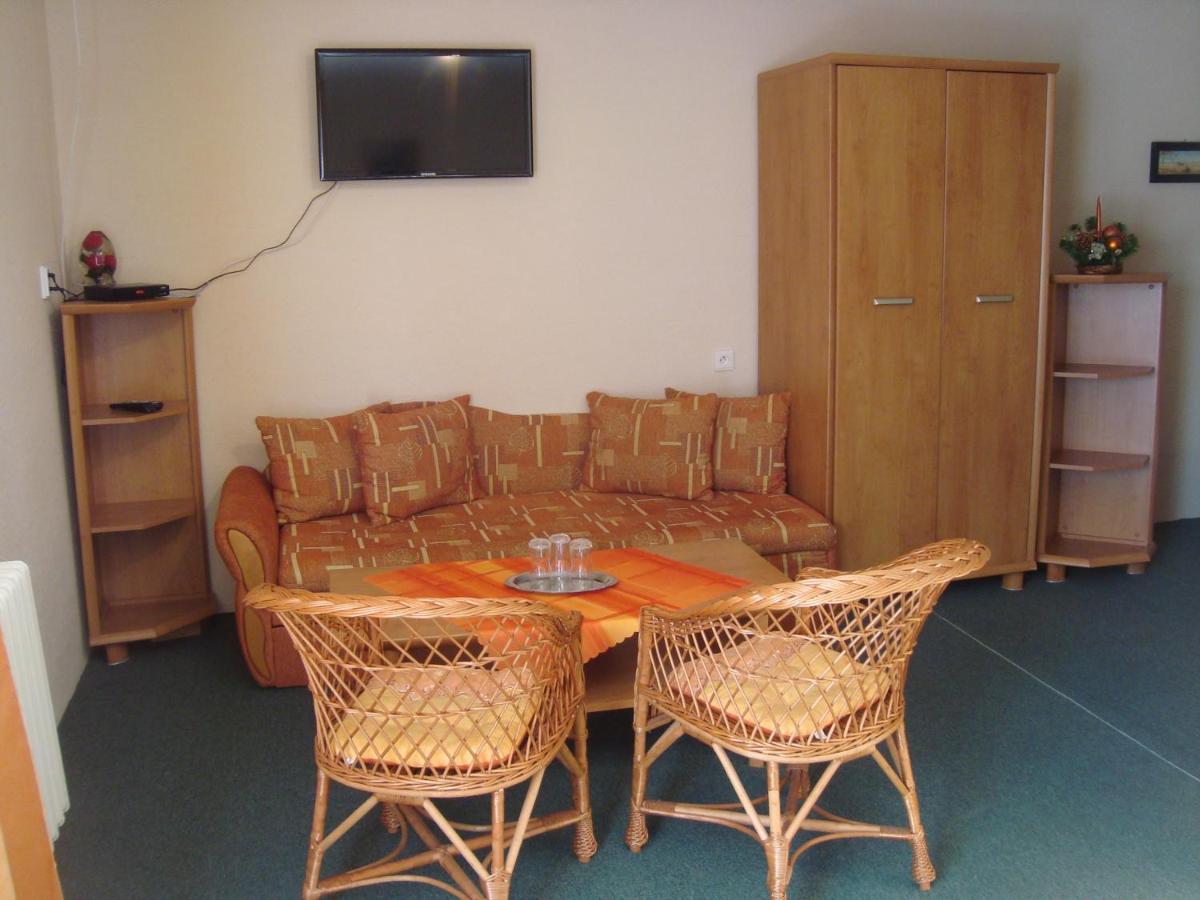 Triple Room photo 3
