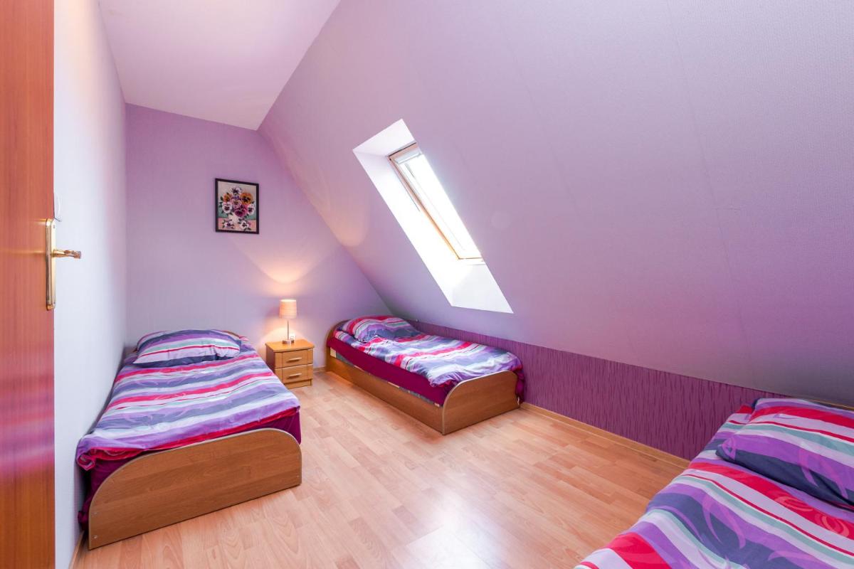 Apartment - Split Level photo 2