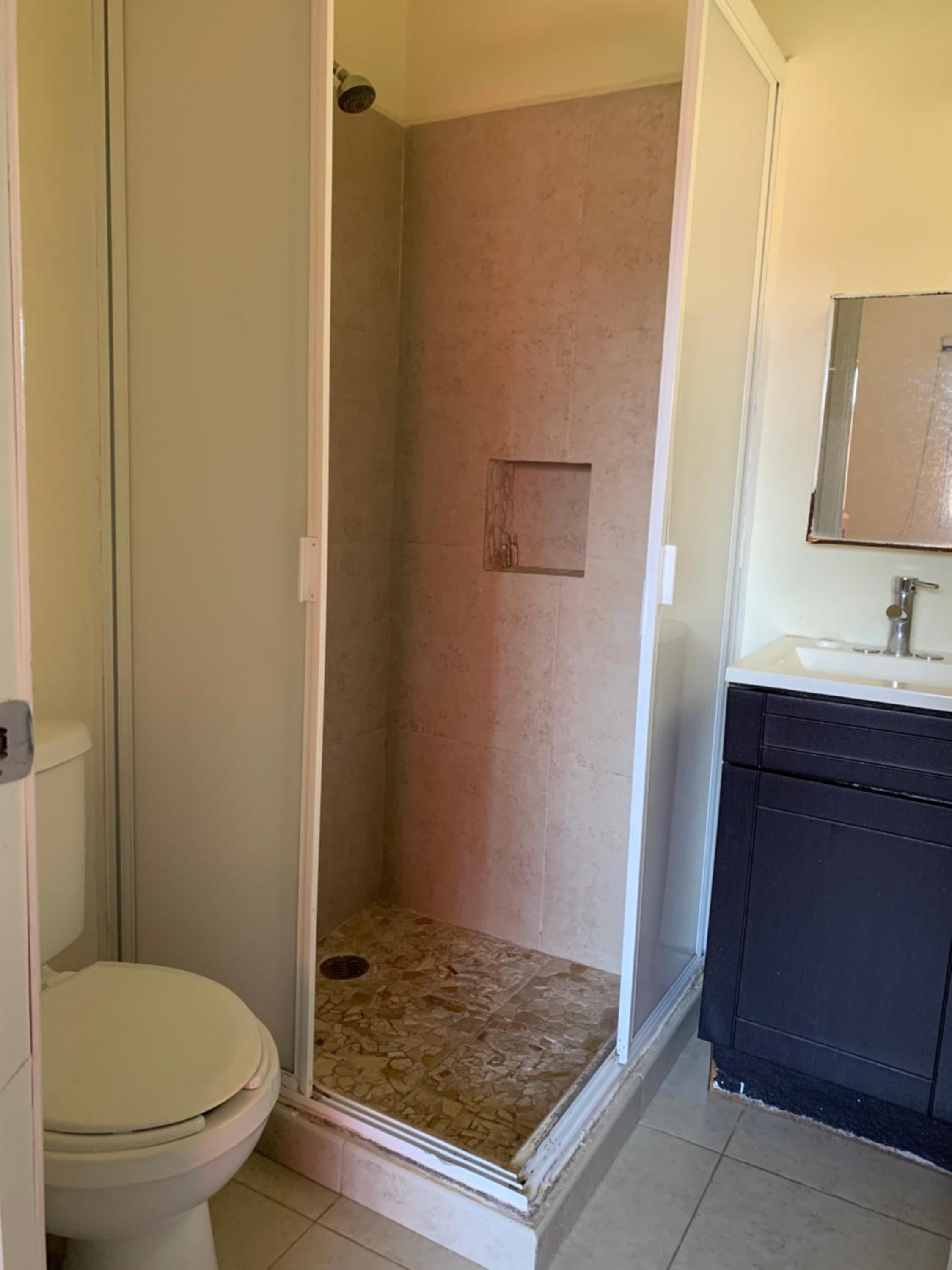 Four-Bedroom House - Photo 21