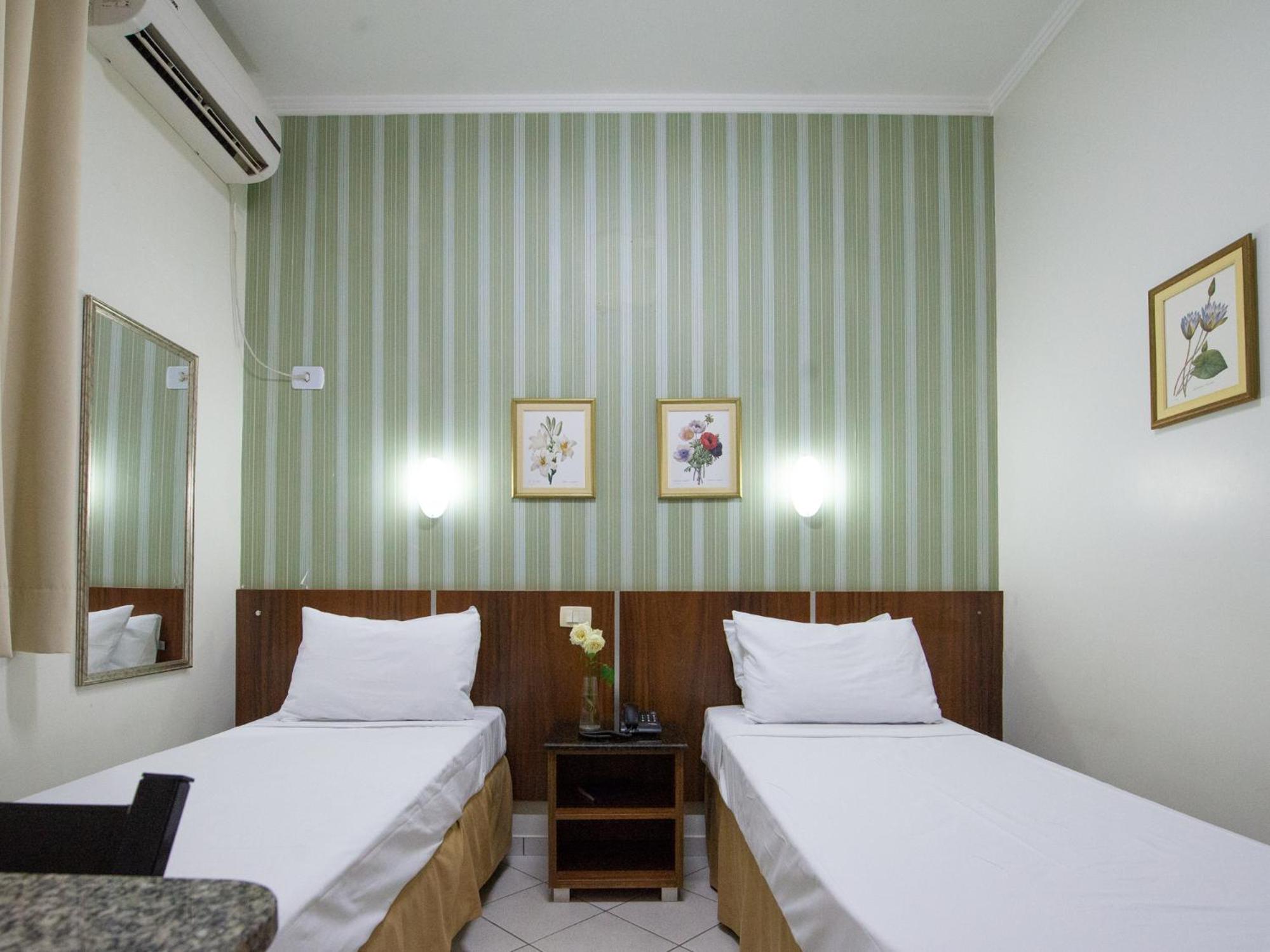 Double Room (2 single beds) photo 1