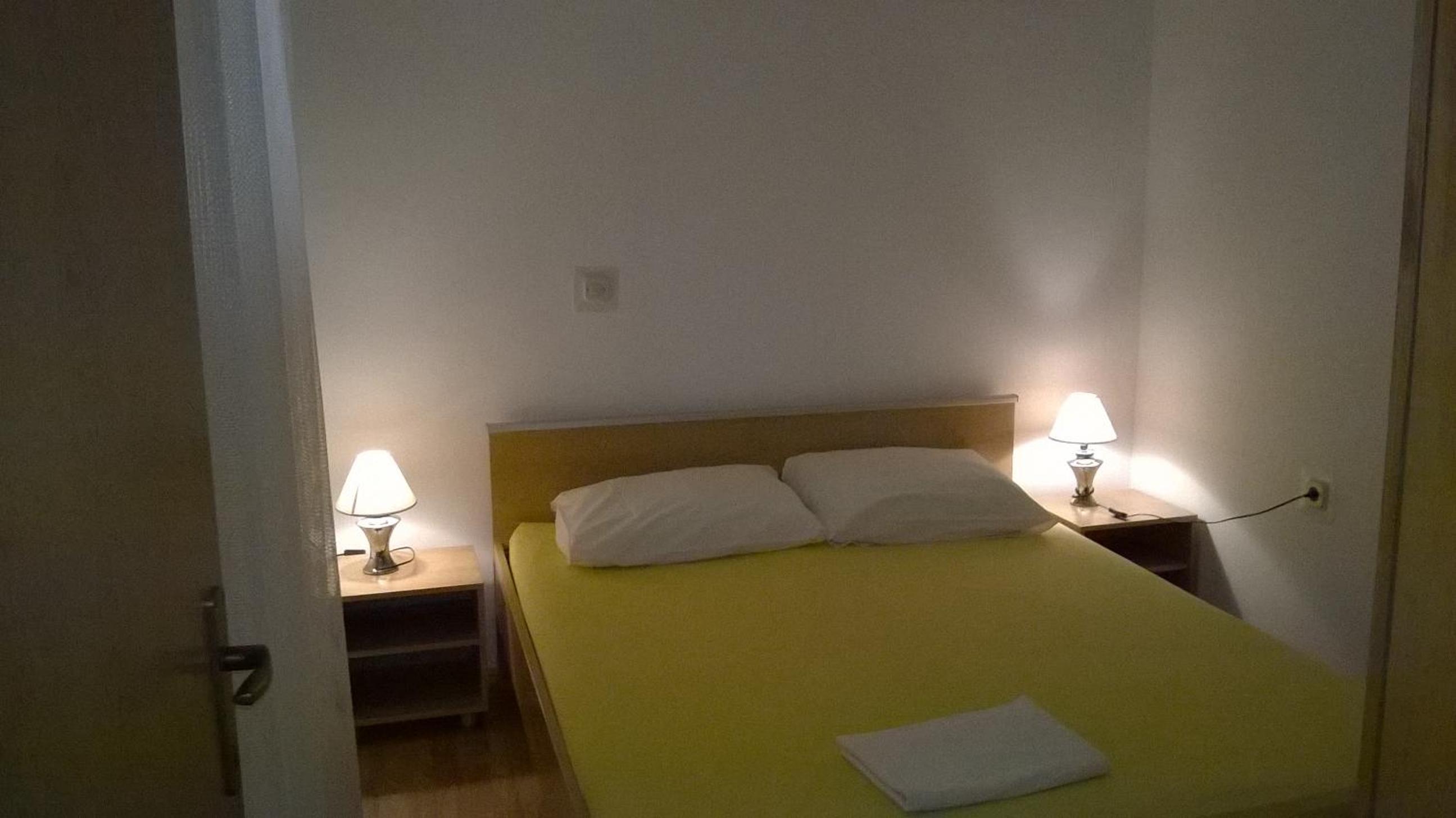 One-Bedroom Apartment with Balcony