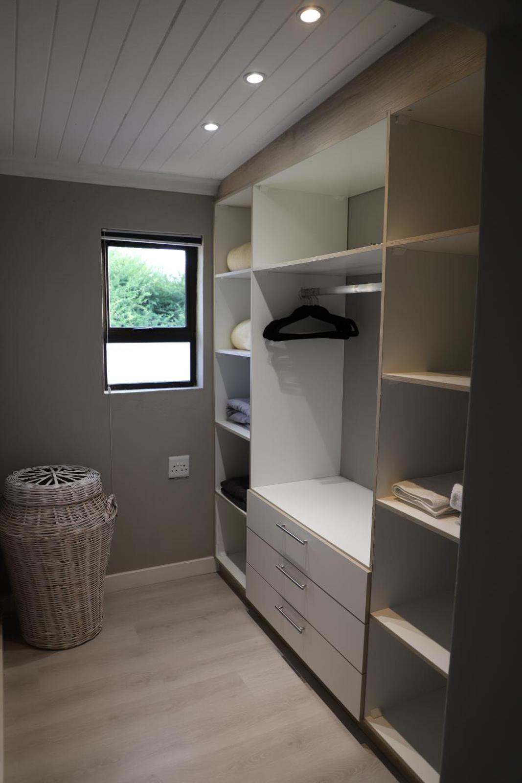 One-Bedroom Apartment - Photo 22