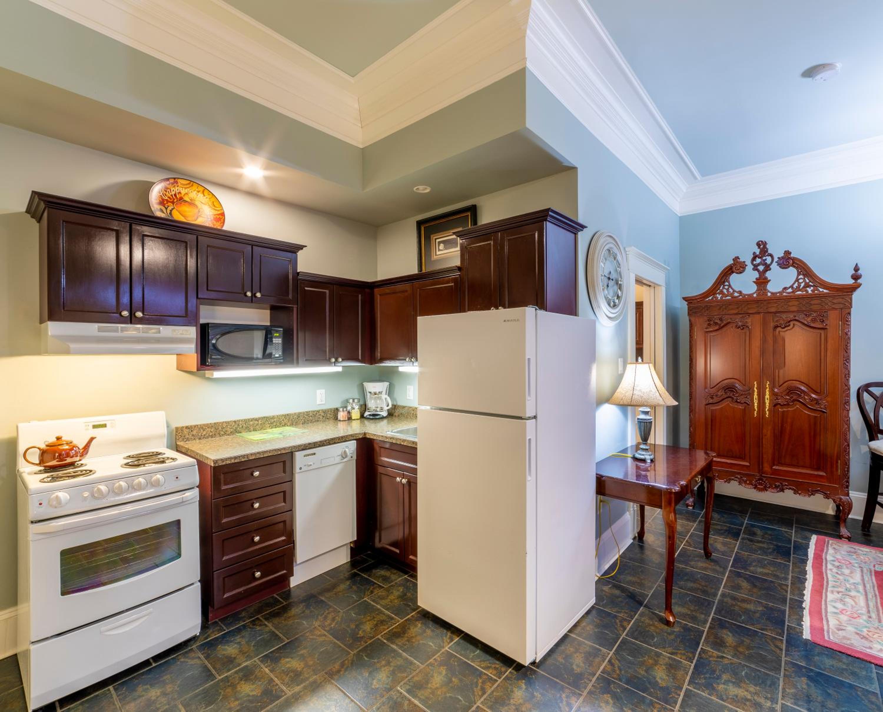 Executive Suite photo 2