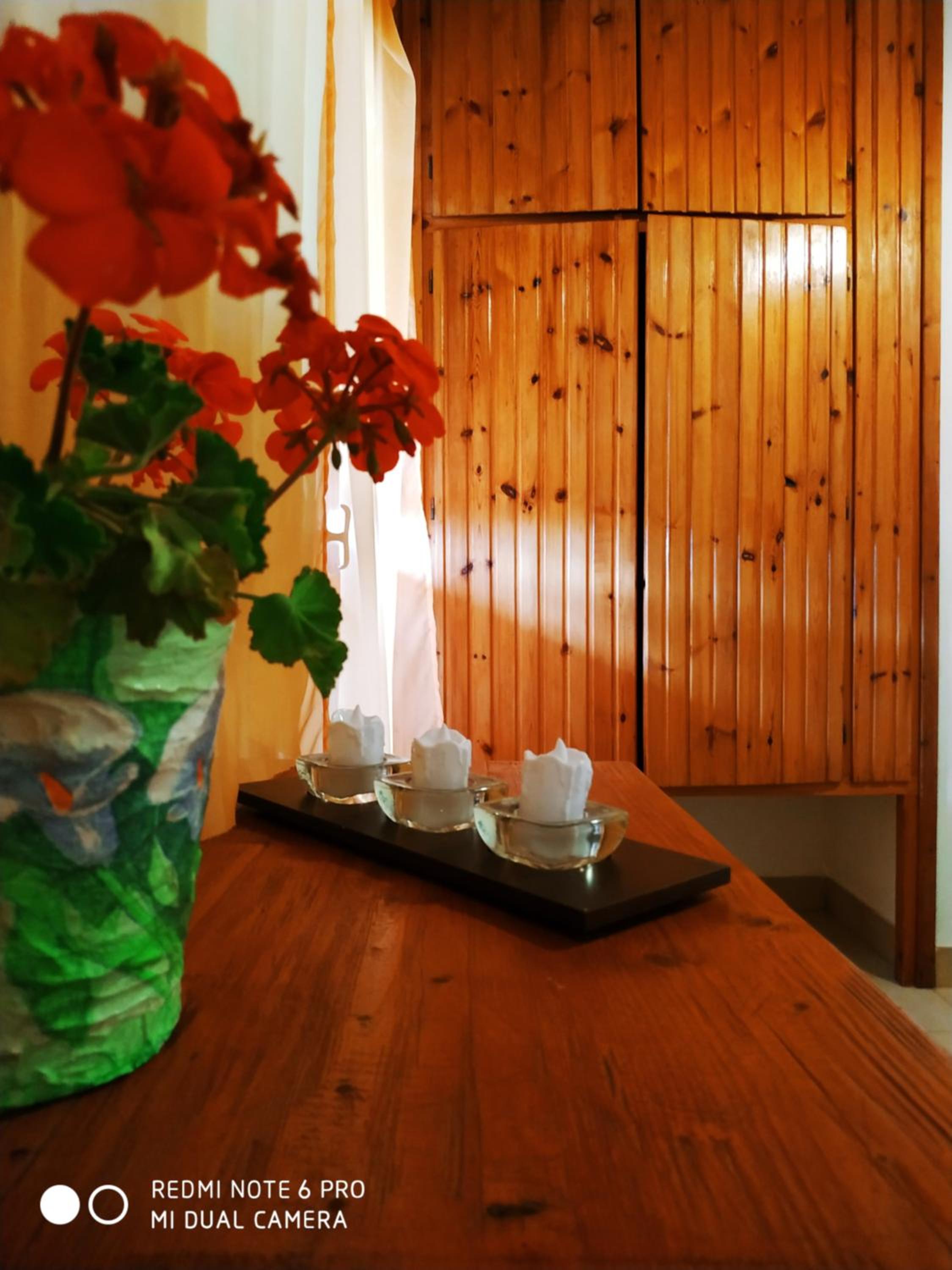 Deluxe Double Room with Balcony - Photo 20