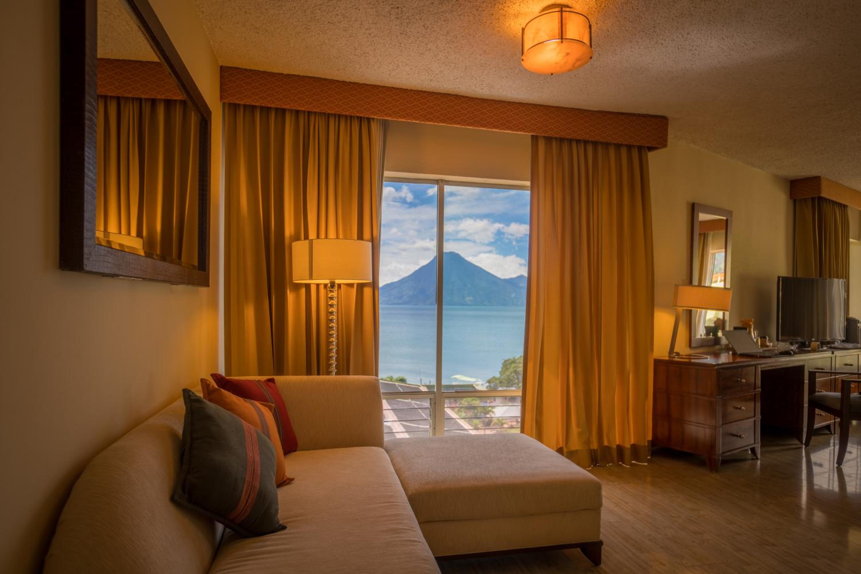 Suite With Lake View photo 2