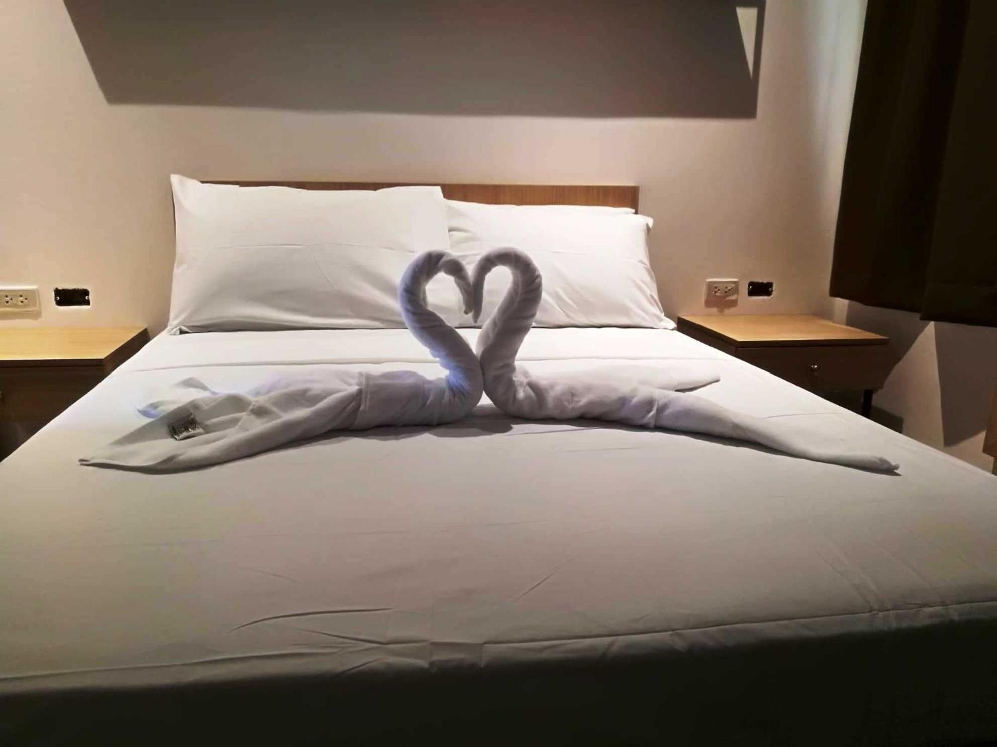 Standard Double Room - Photo 6