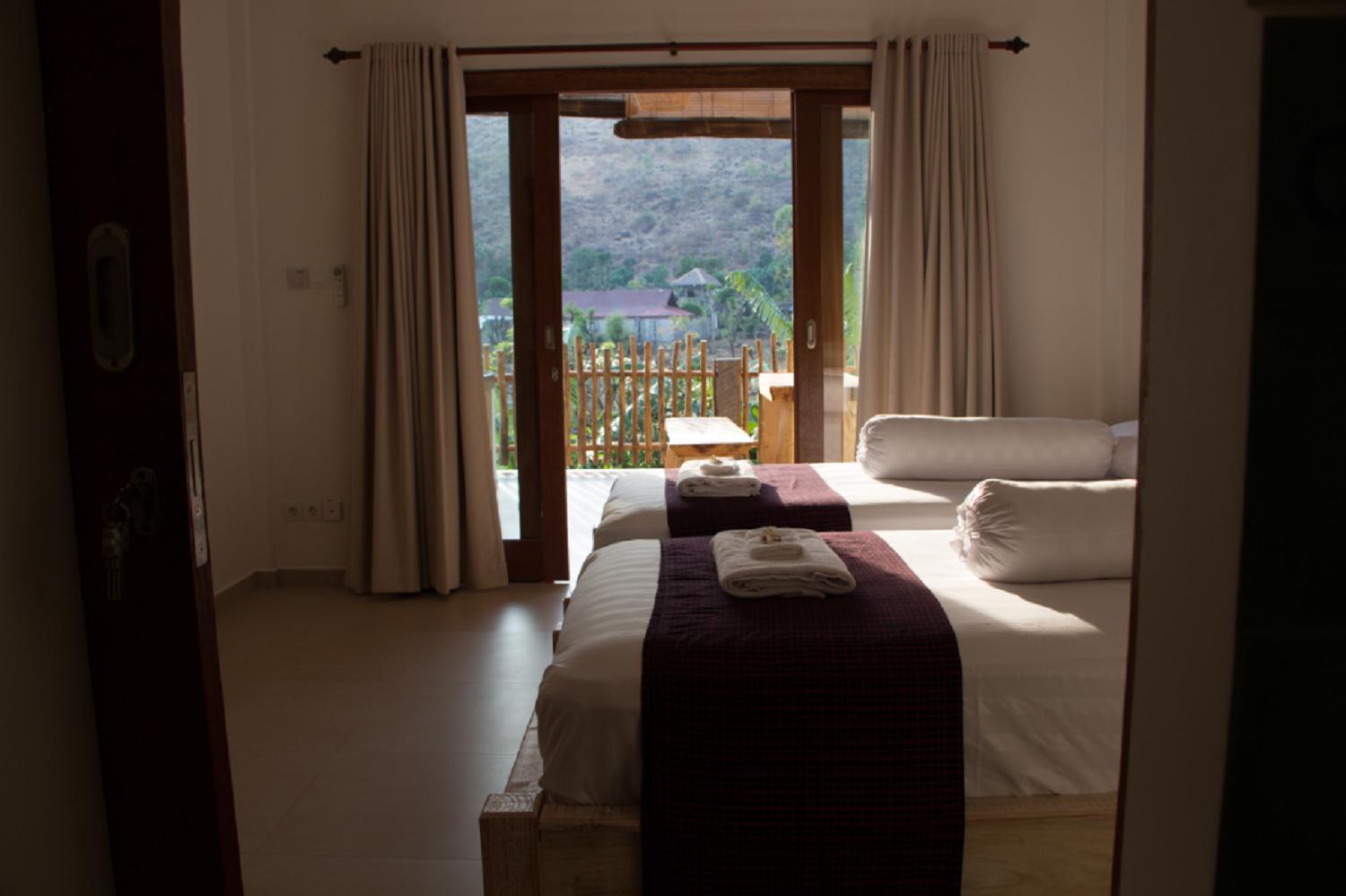 Apartment with Mountain View - Photo 5