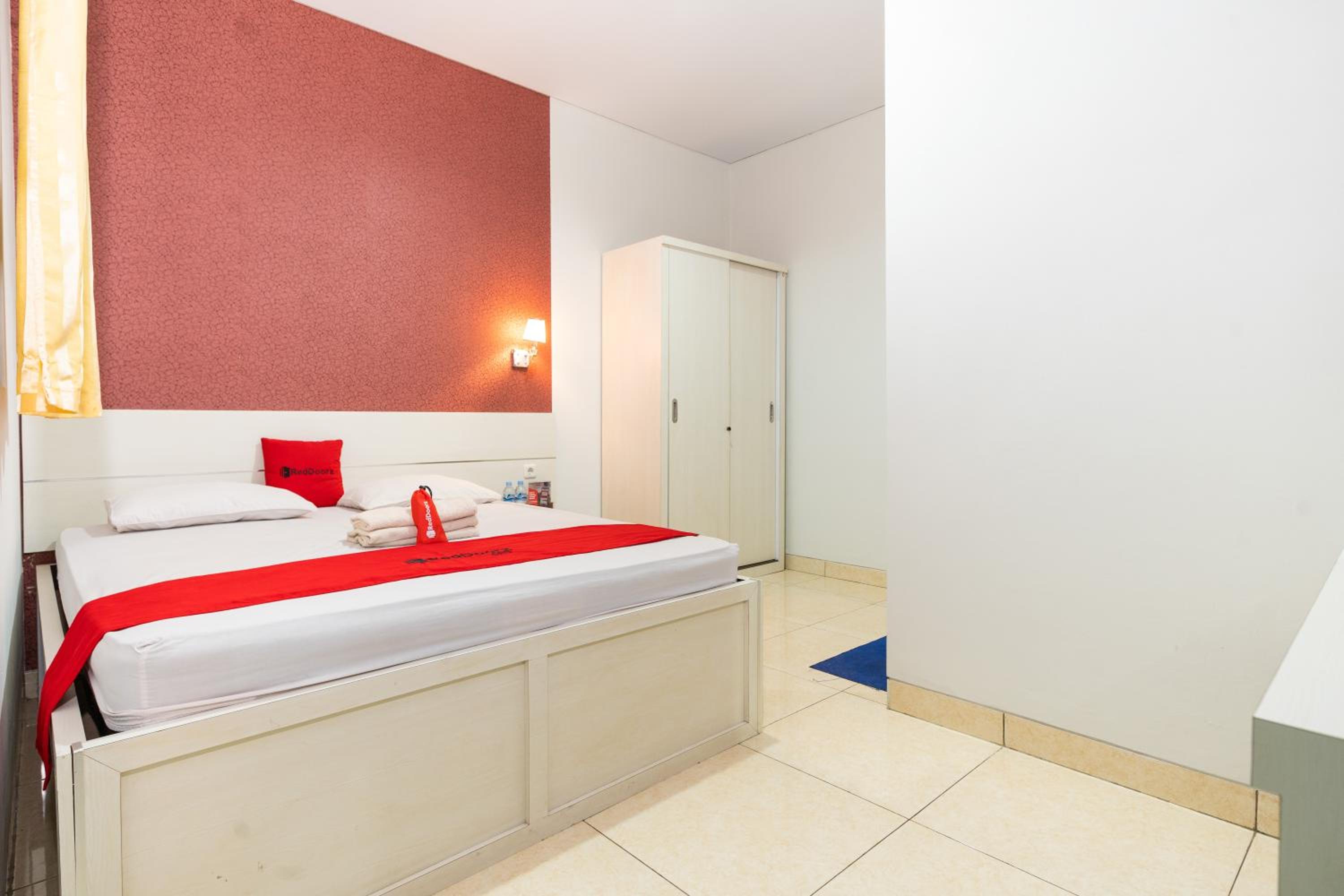 Double Room - Photo 6
