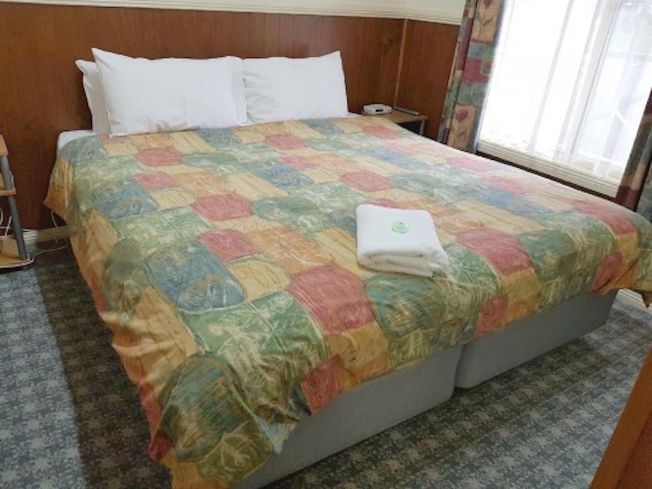 Banksia Two-Bedroom Cottage (5 Guests) photo 3