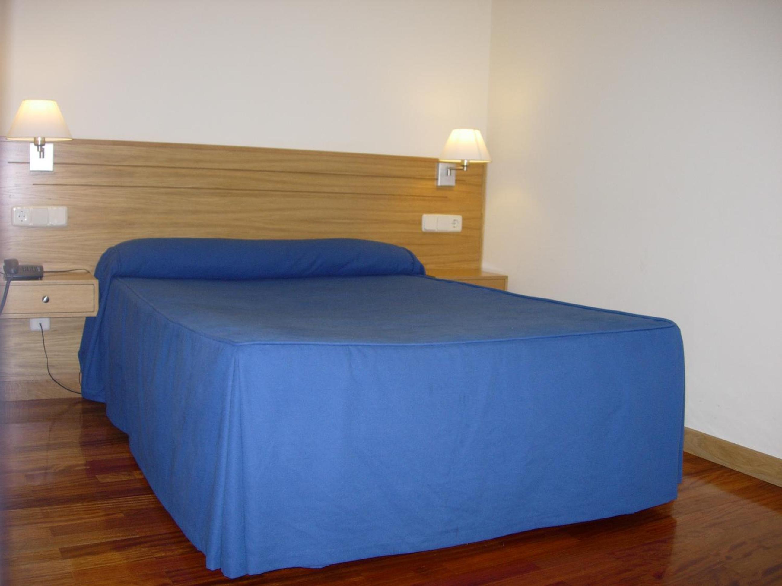 Standard Double Room photo 2