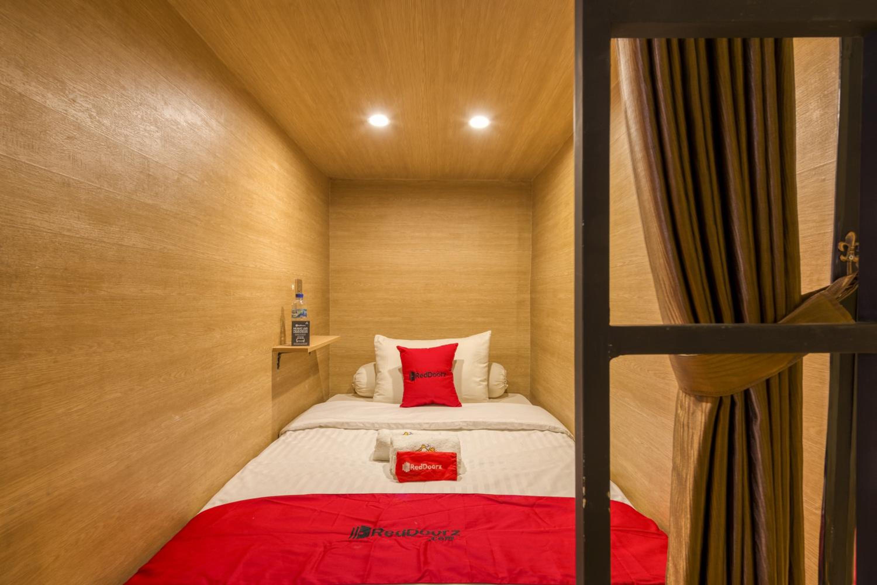 Single Bed in Female Dormitory Room