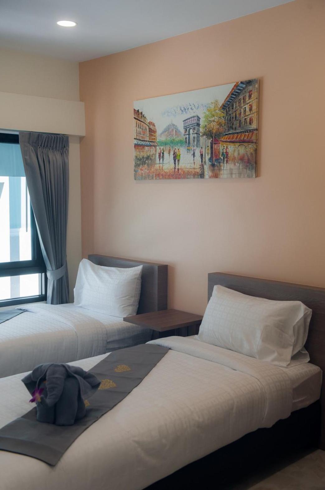 Deluxe Twin Room photo 3