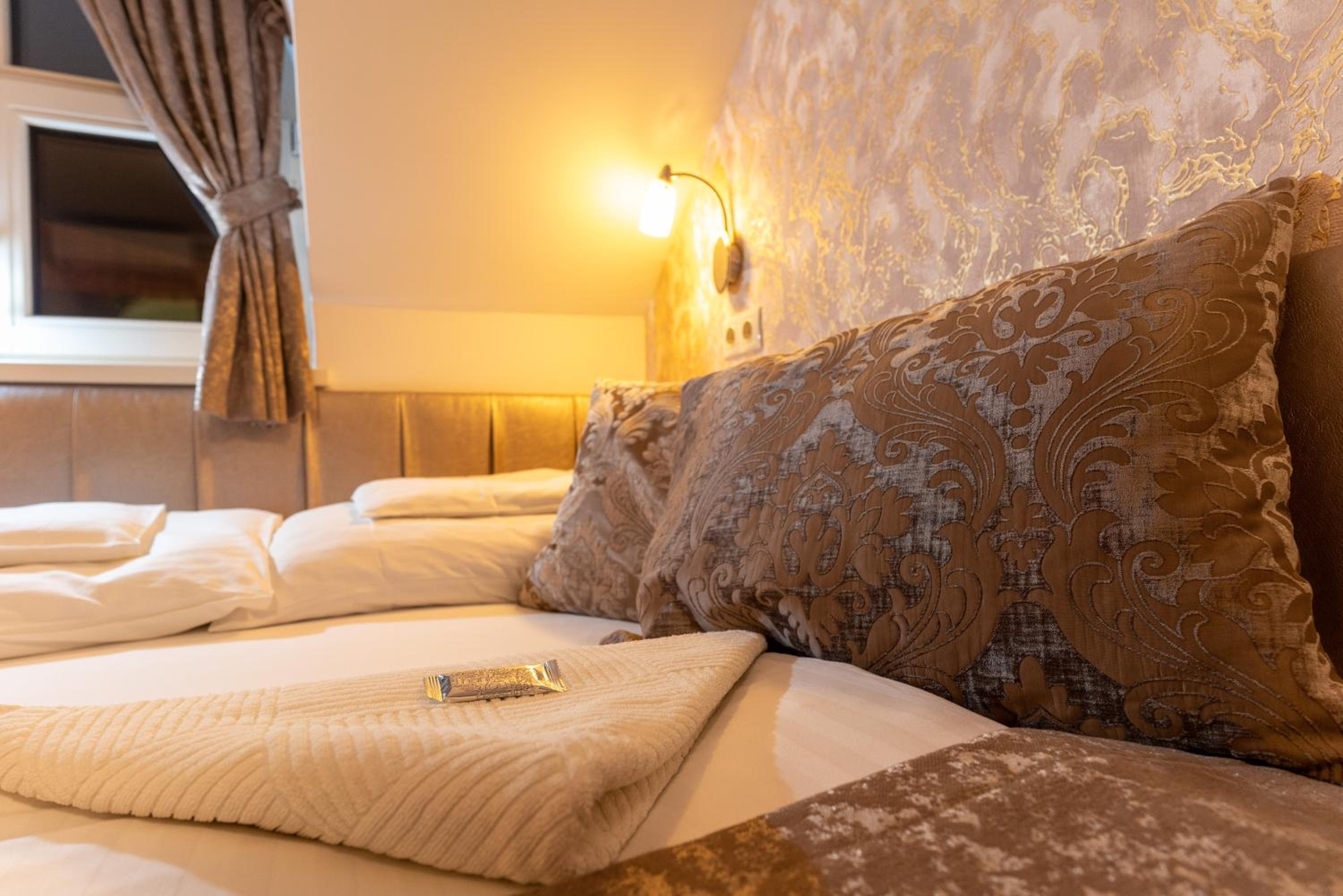 Double Room - Photo 6