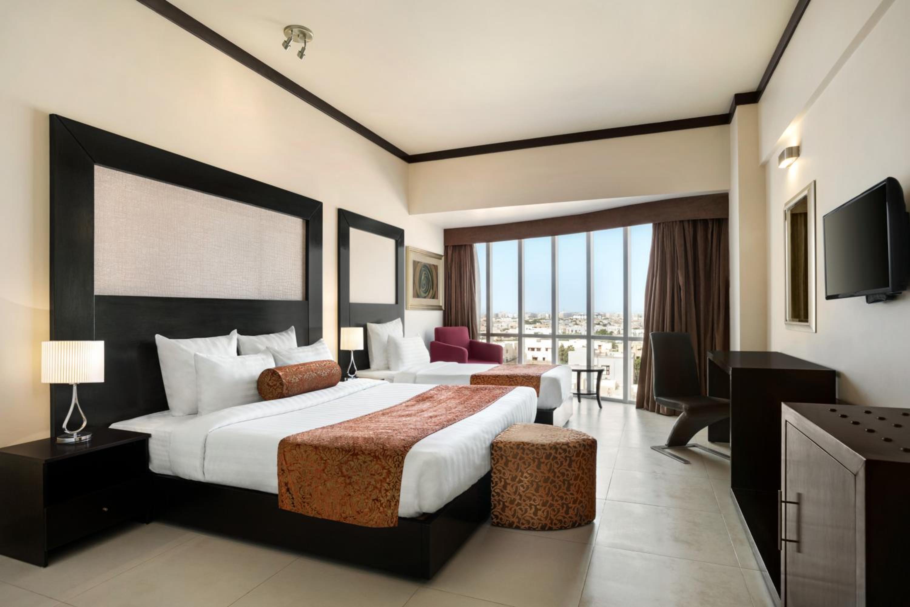 Deluxe Twin Room photo 2