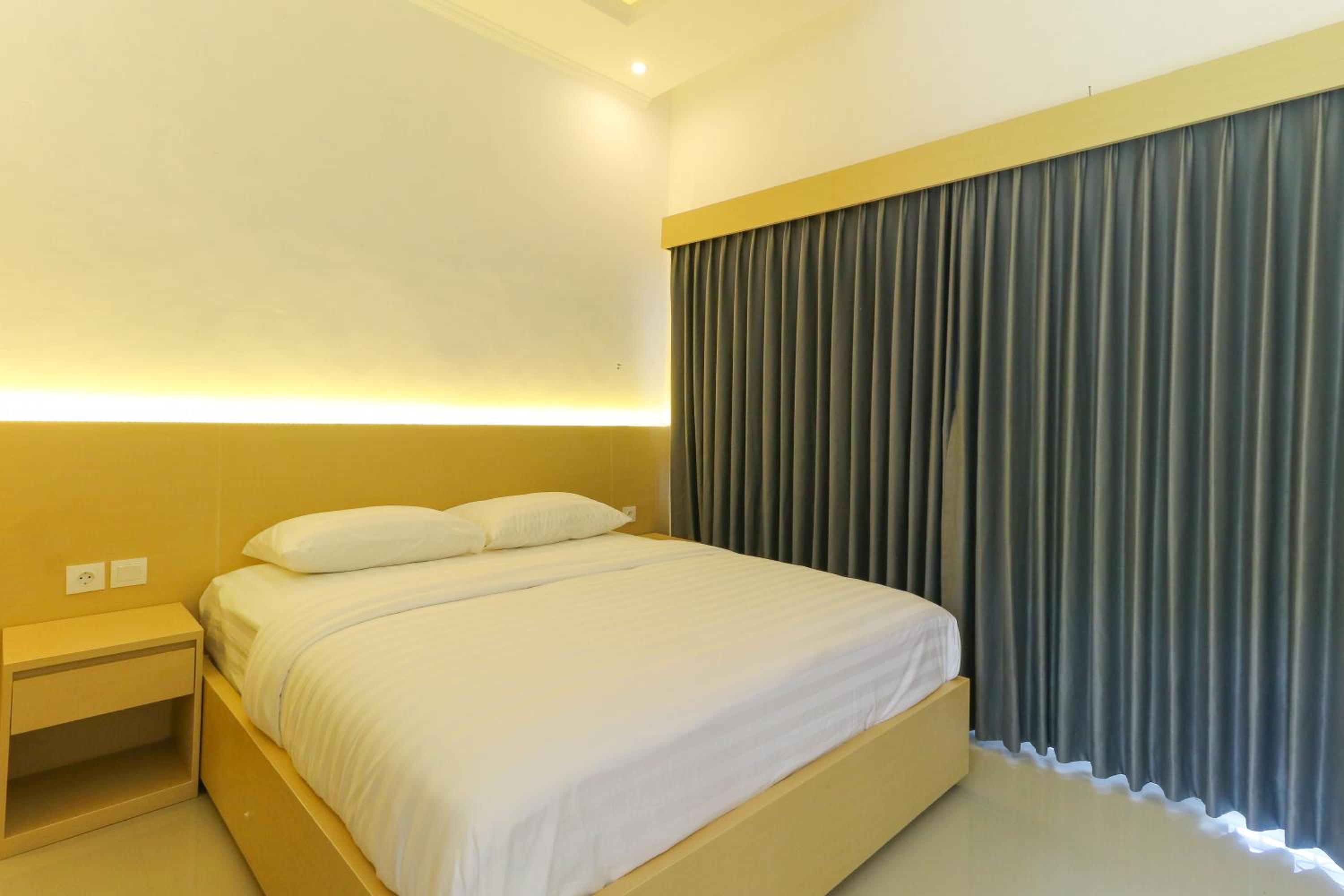 Deluxe Double Room - Photo 1