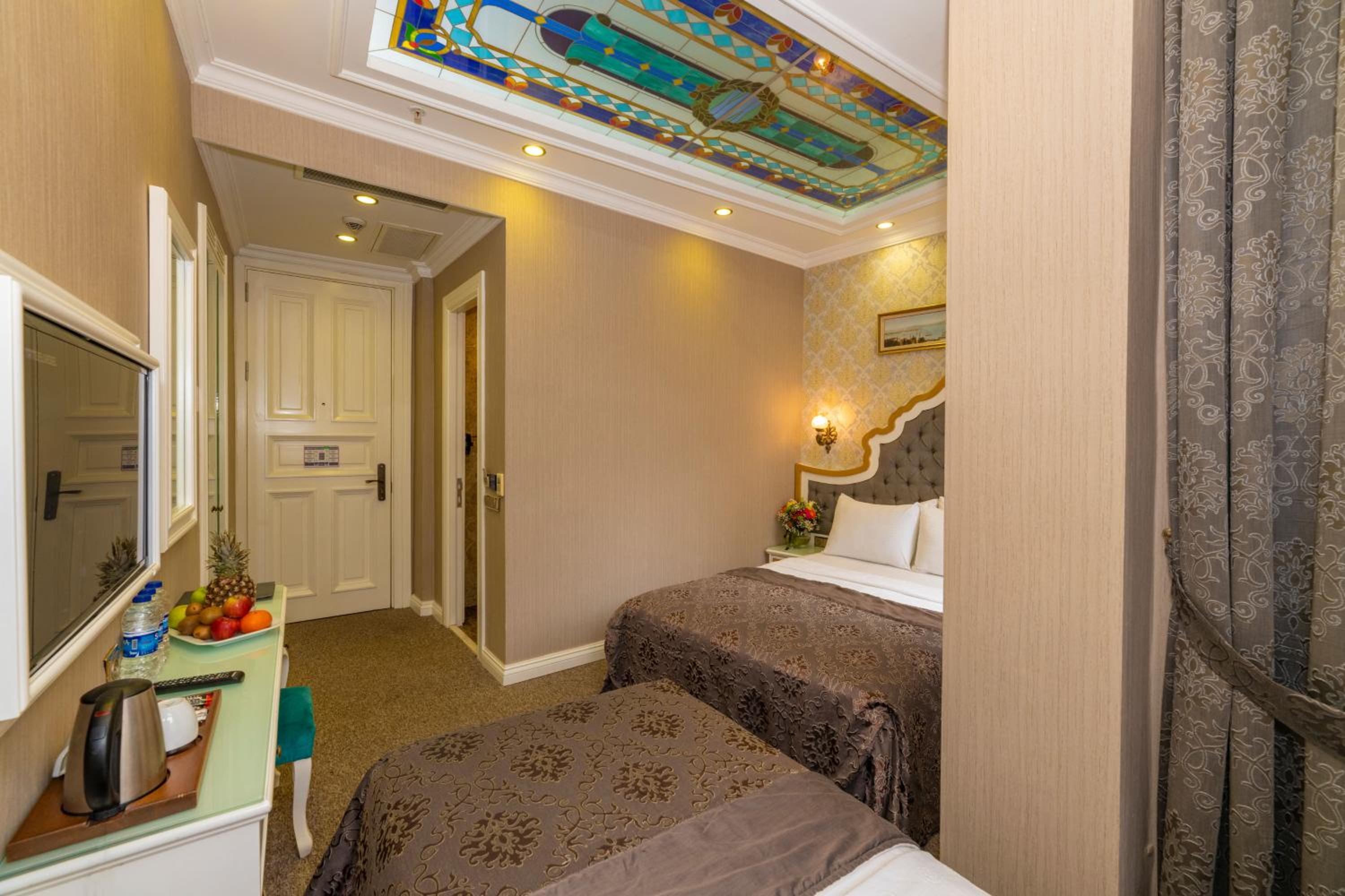 Superior Triple Room photo 2