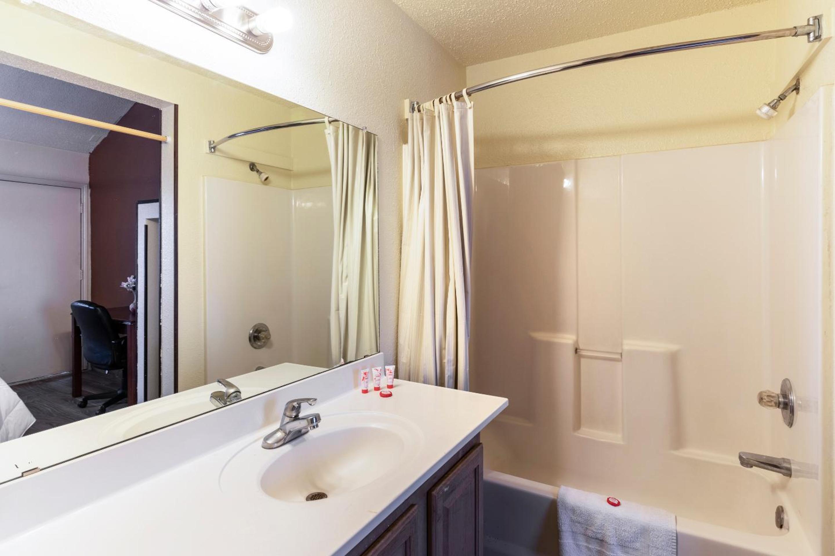 King Room - Photo 16