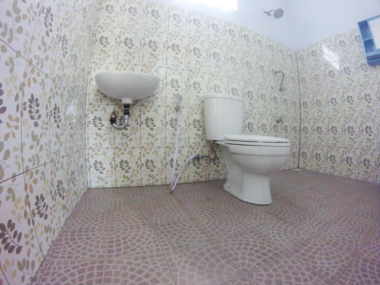 Standard Double Room photo 3