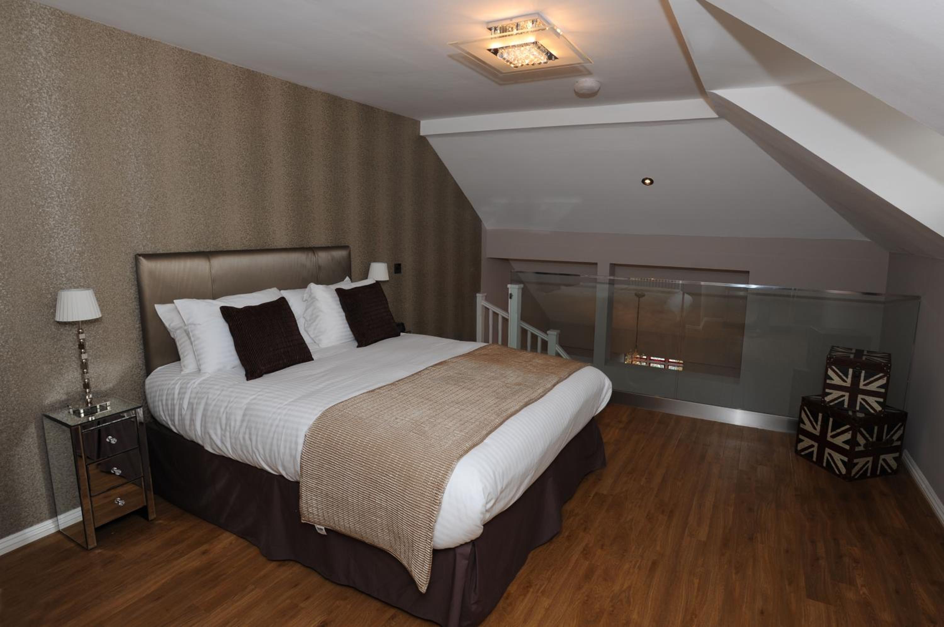 One-Bedroom Apartment - Penthouse 