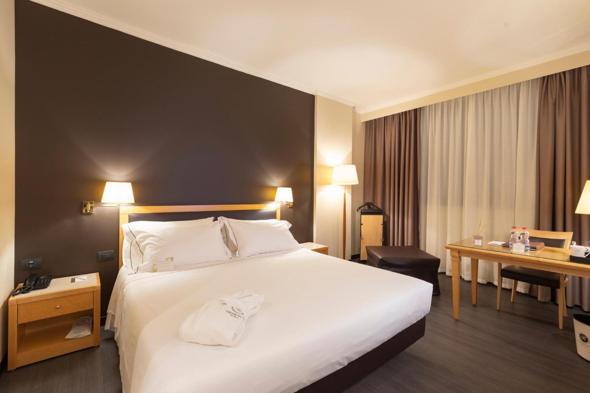 Executive Double or Twin Room thumbnail 5
