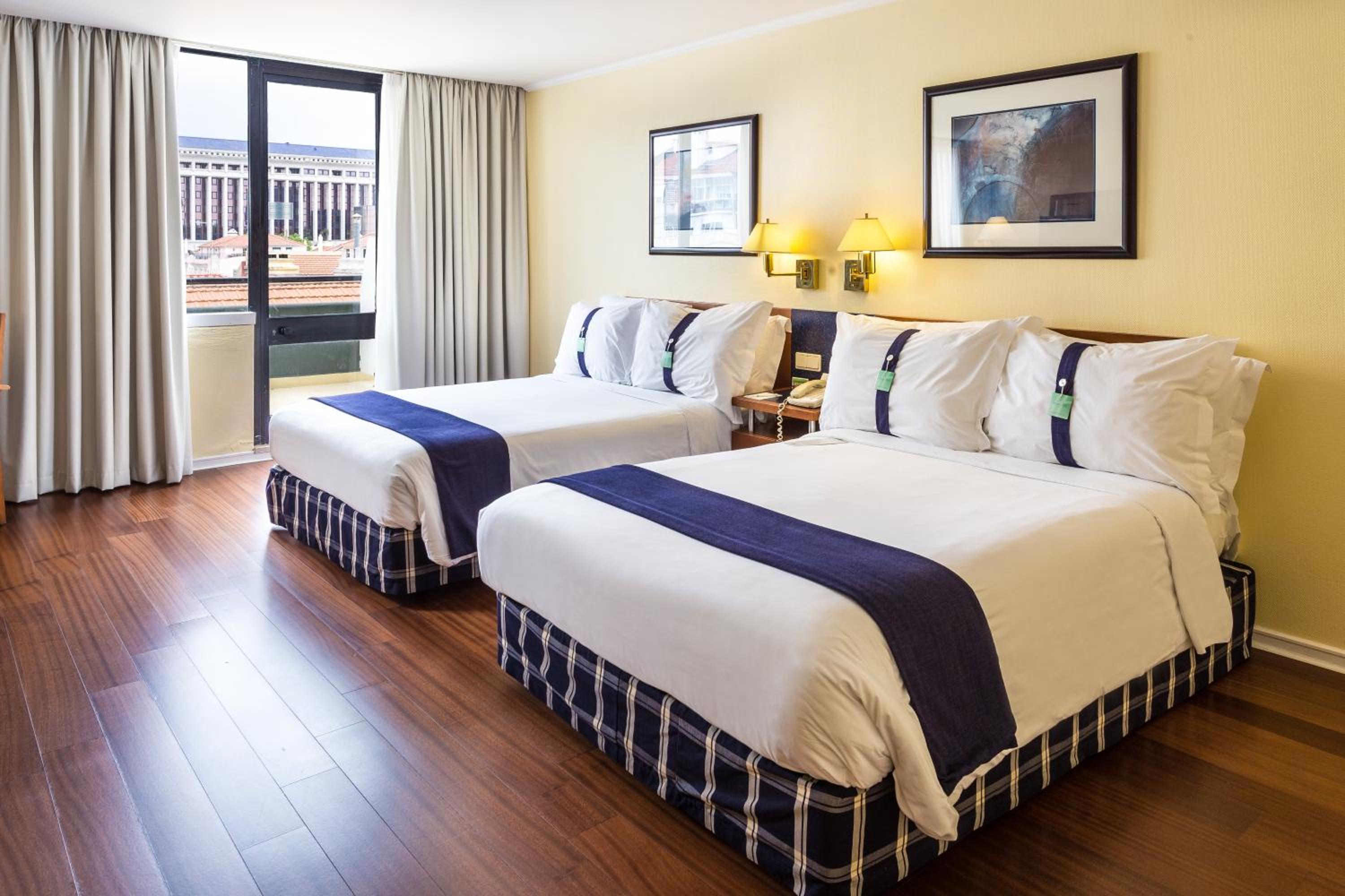 Standard Double Room with Two Double Beds - Photo 3