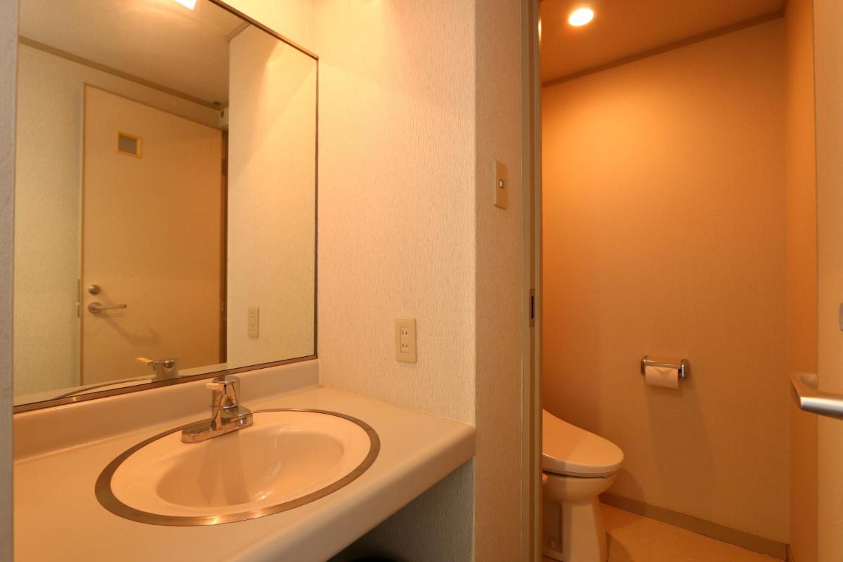 Standard Twin Room photo 3