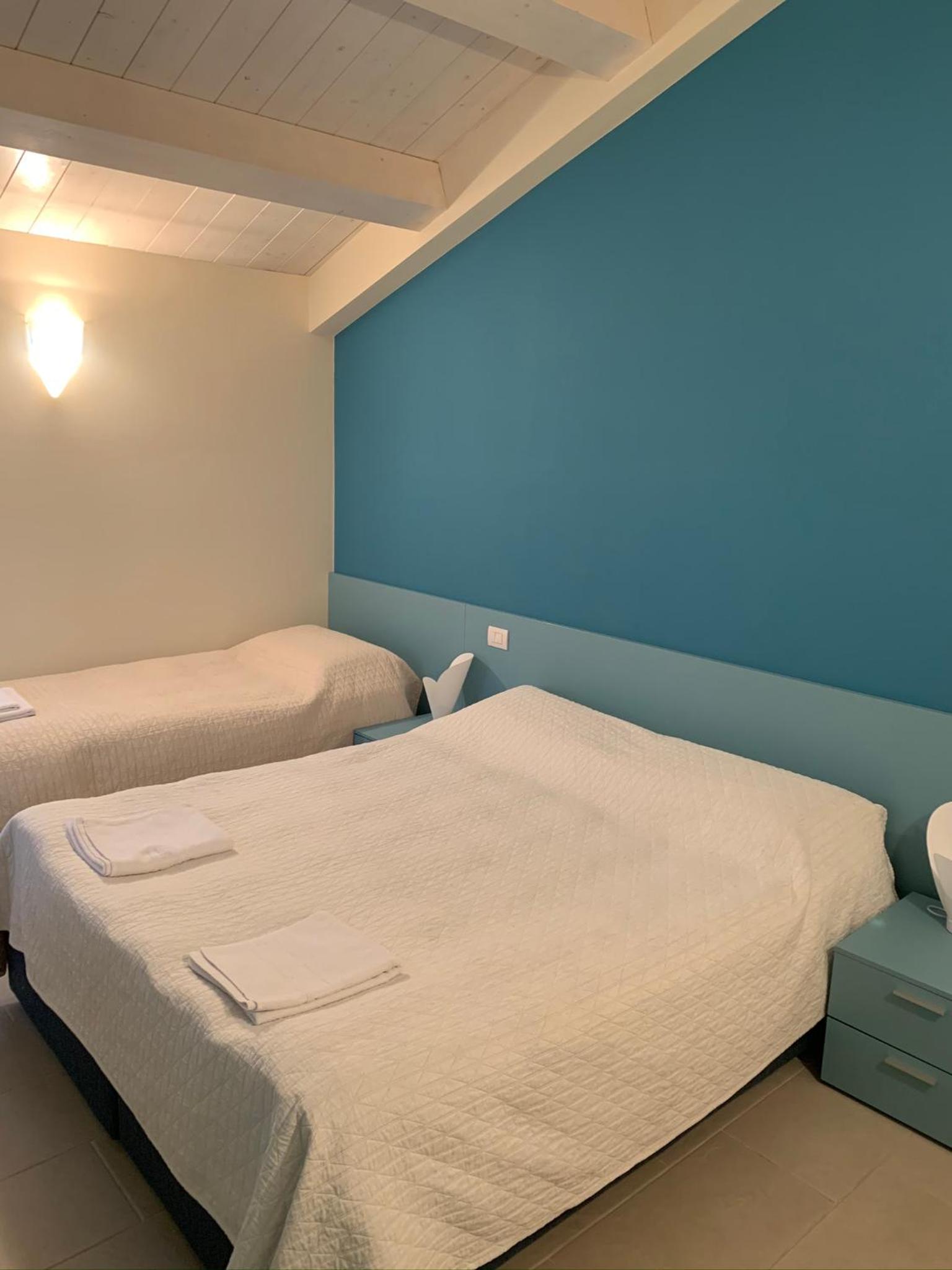 Triple Room with Private Bathroom photo 1