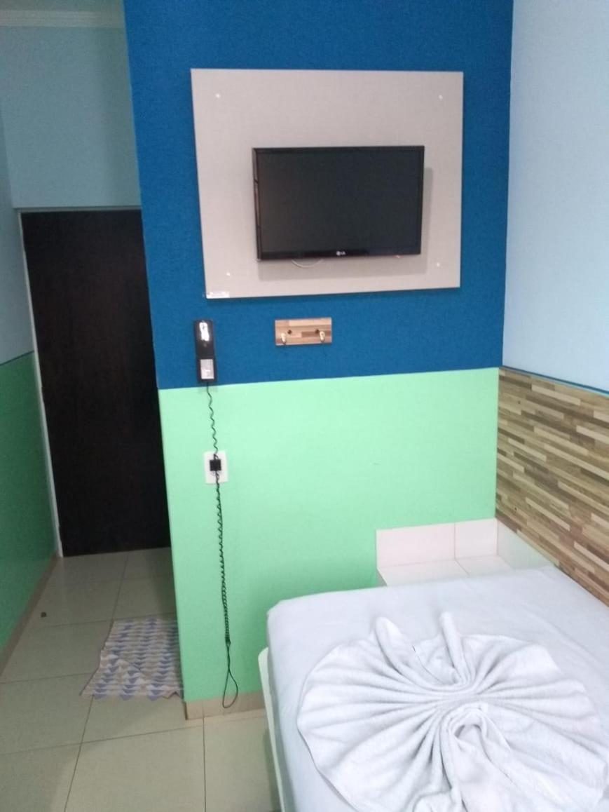 Single Room with Bathroom photo 3