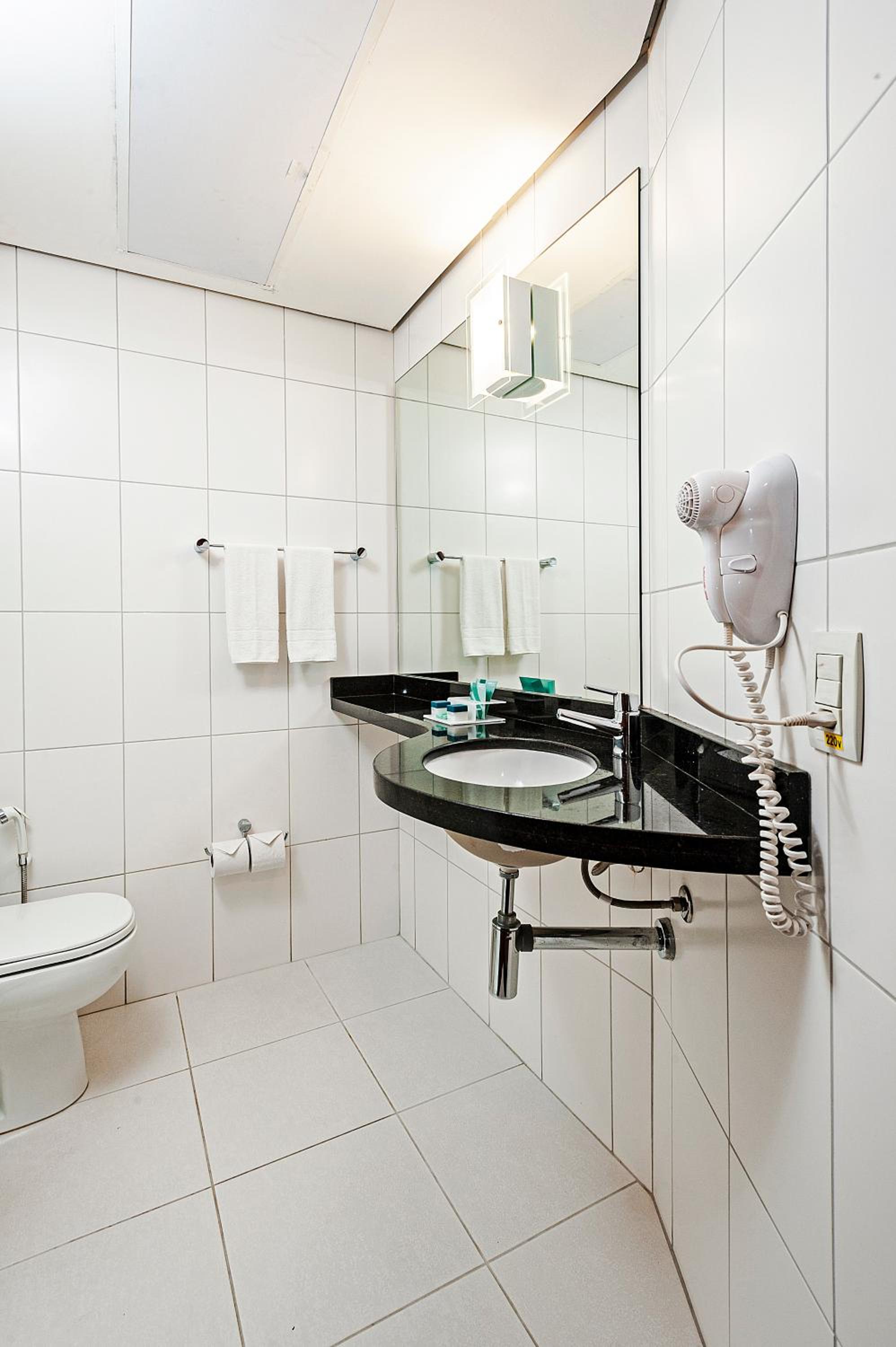 Double Room - Photo 2