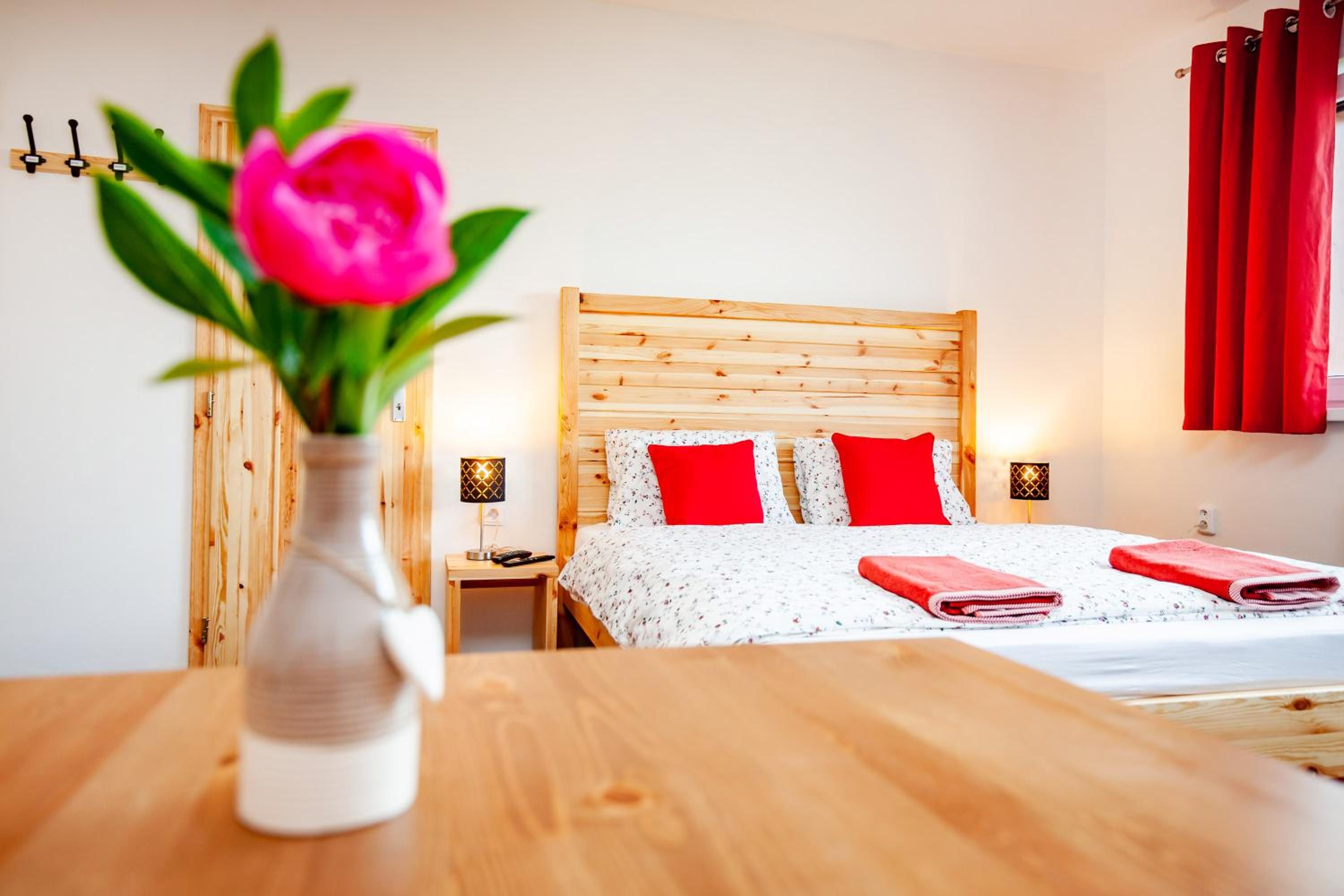 Double Room with Balcony - Photo 1