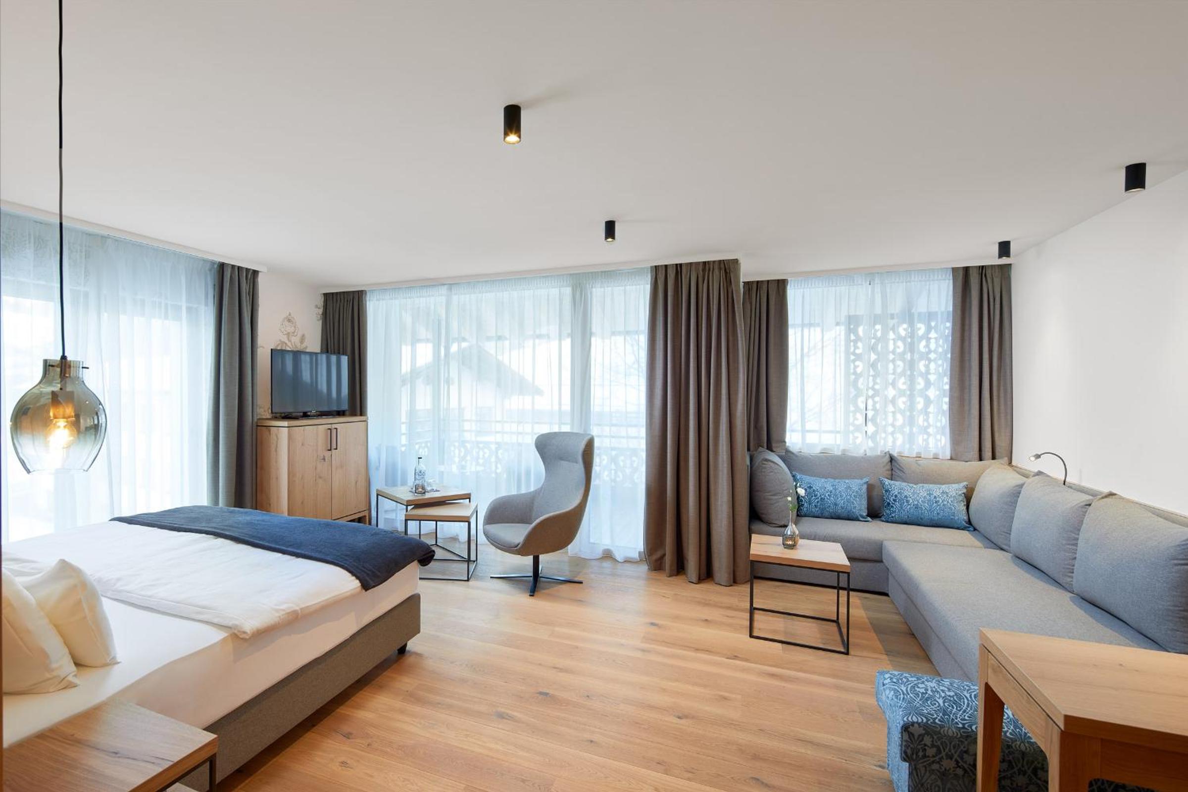 Junior Suite - Photo 1