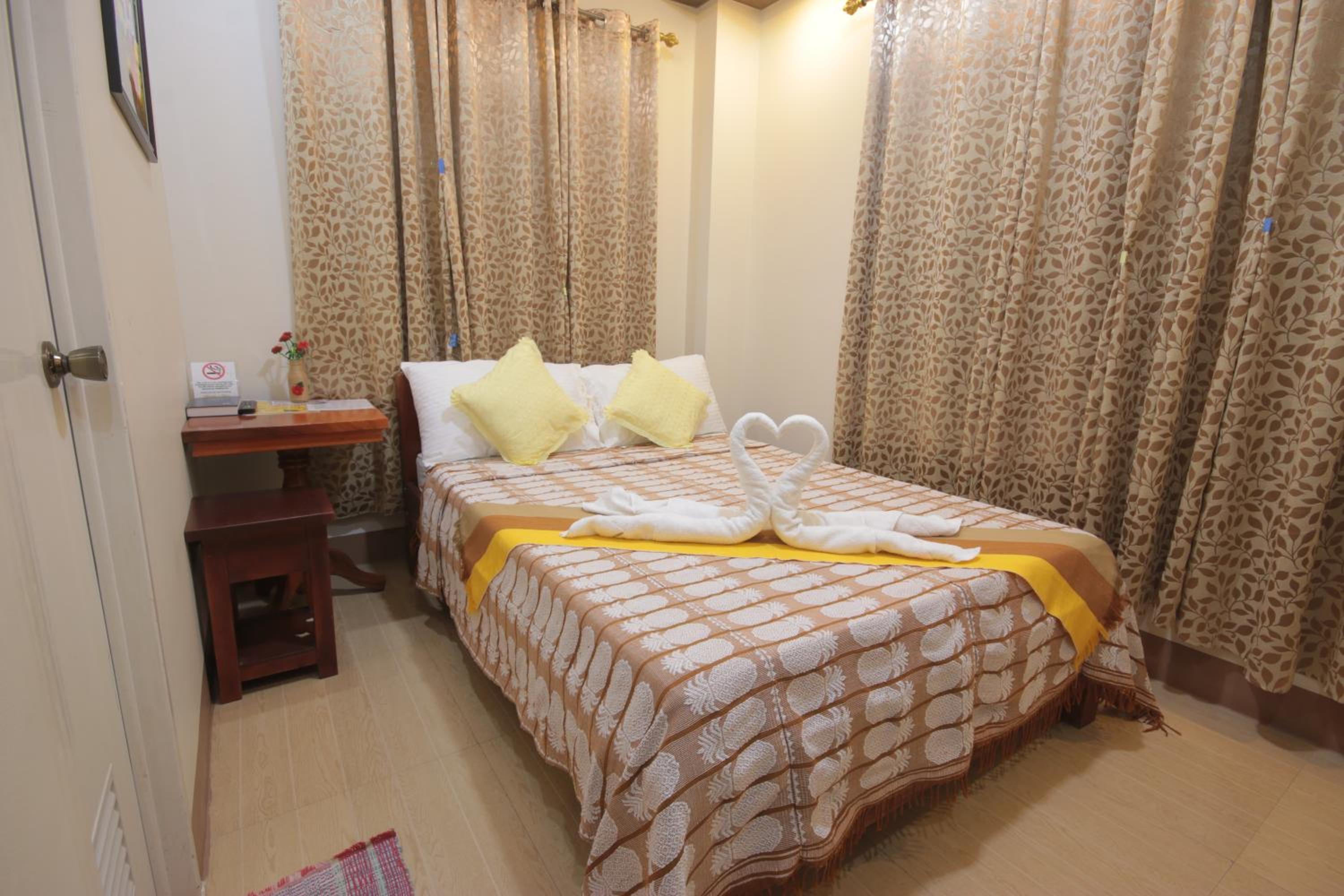 Double Room with Private Bathroom photo 3
