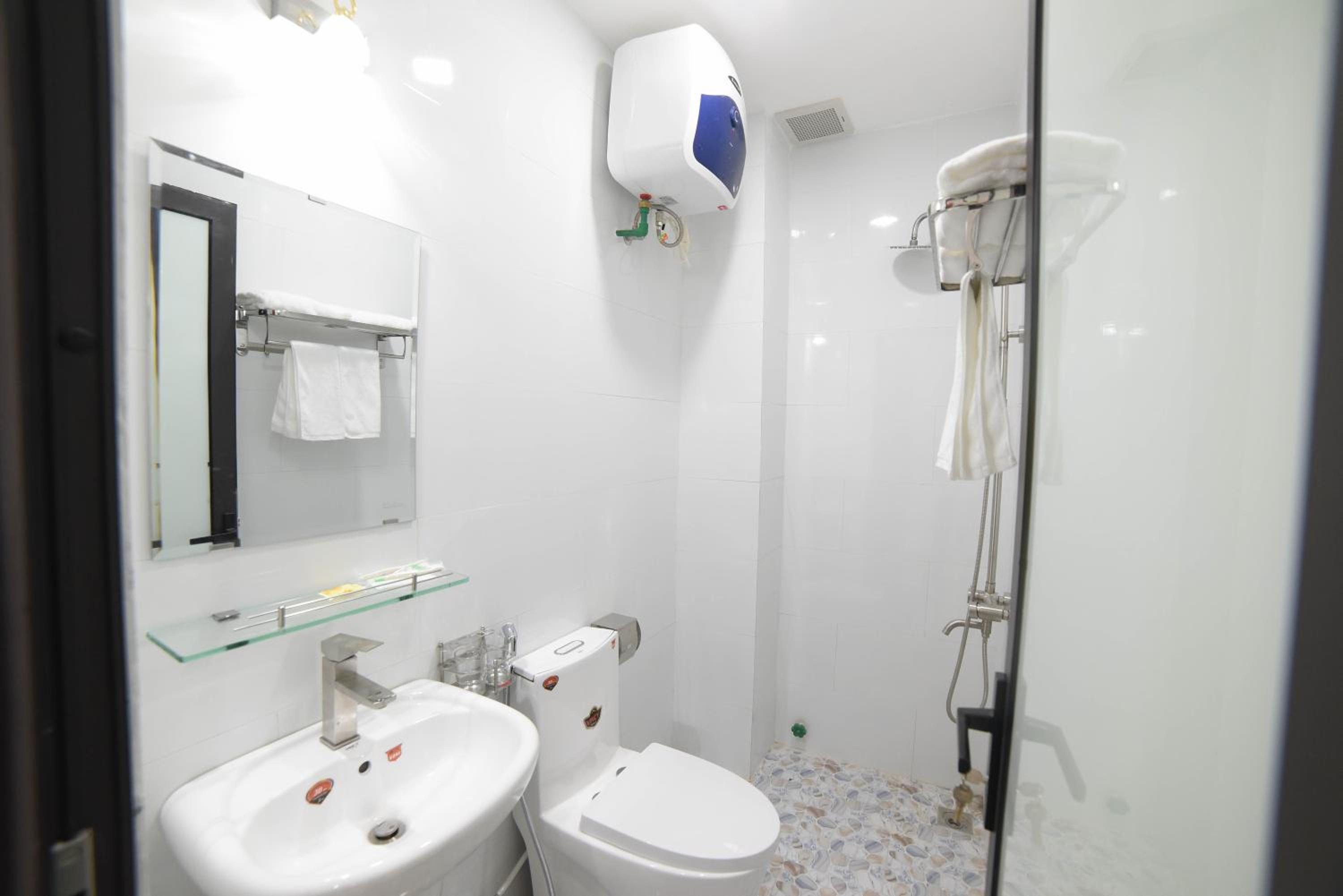 Triple Room with Garden View - Photo 9