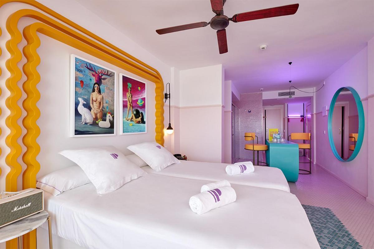 Junior Suite (3 Adults) - Photo 1